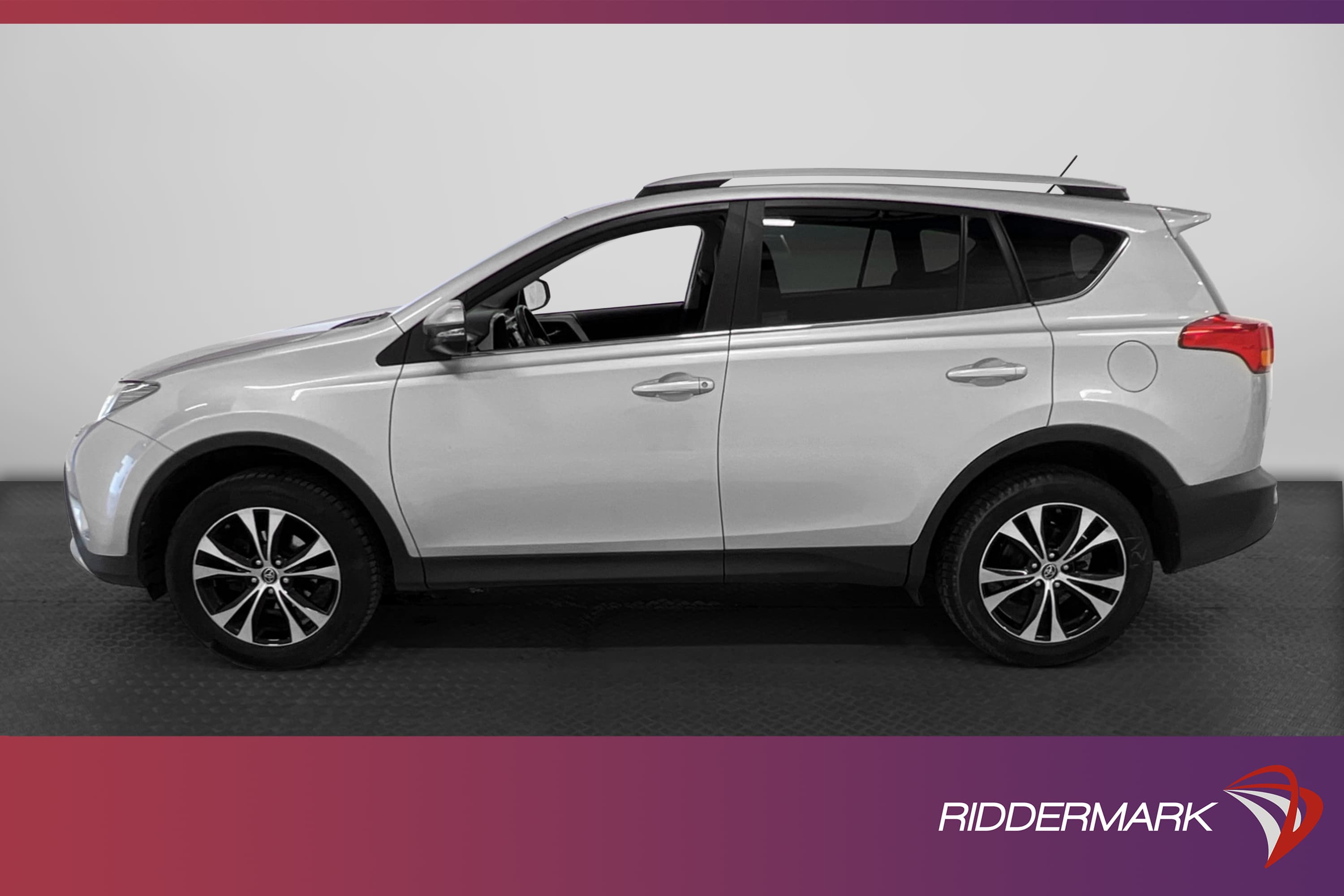 Toyota RAV4 2.0 152hk 4WD
