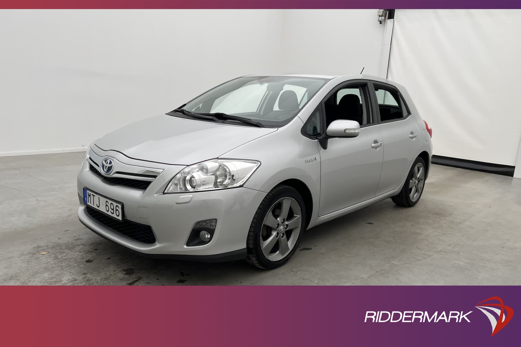 Toyota Auris Hybrid 136hk