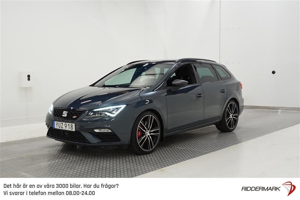 SEAT Leon 2.0 TSI Cupra 300hk 4Drive Cockpit Beatsexteriör