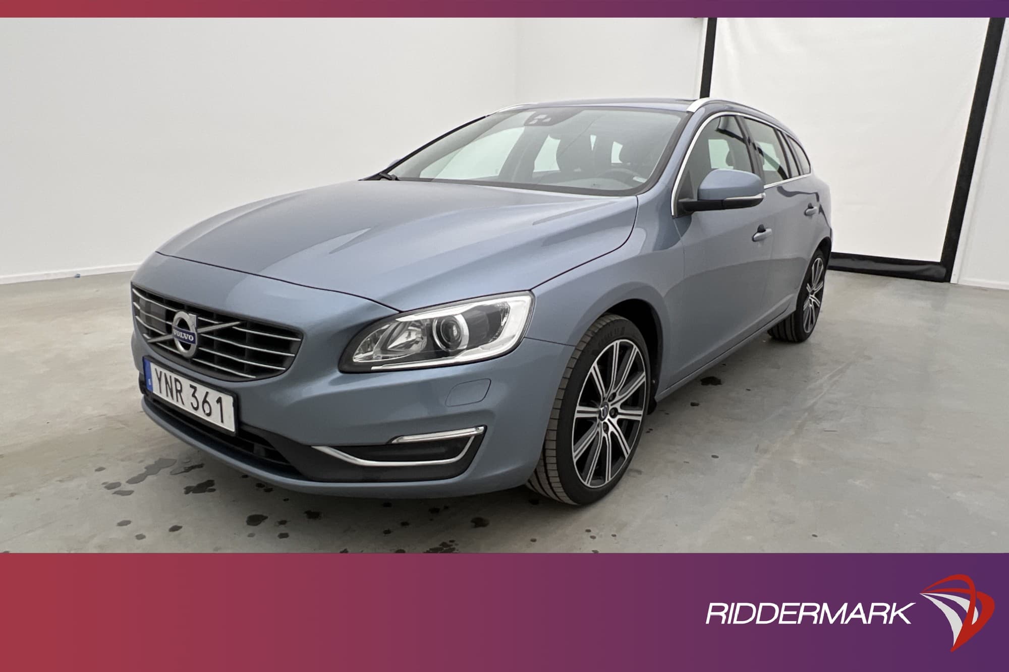 Volvo V60 D4