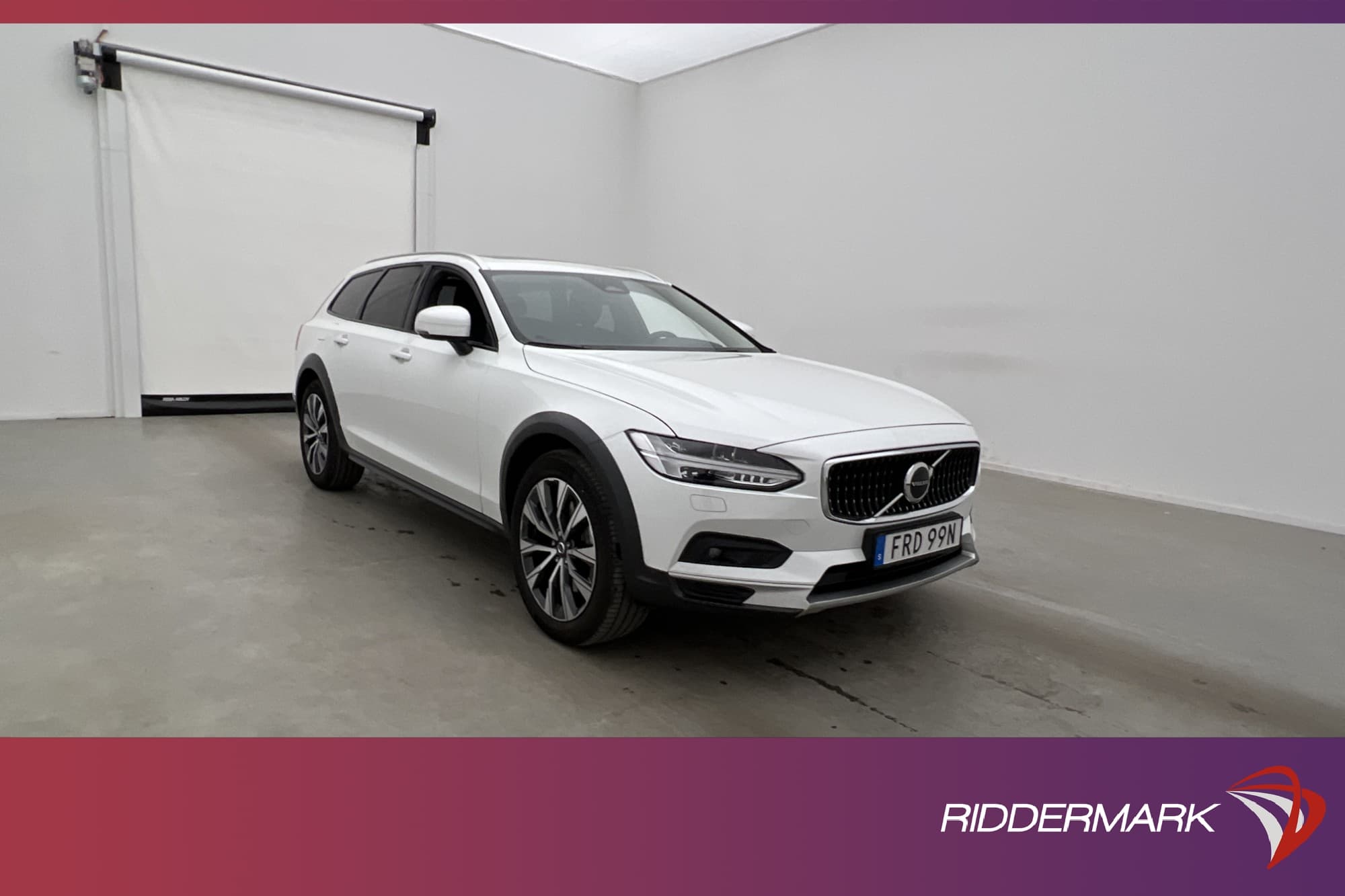 Volvo V90 Cross Country B4 AWD
