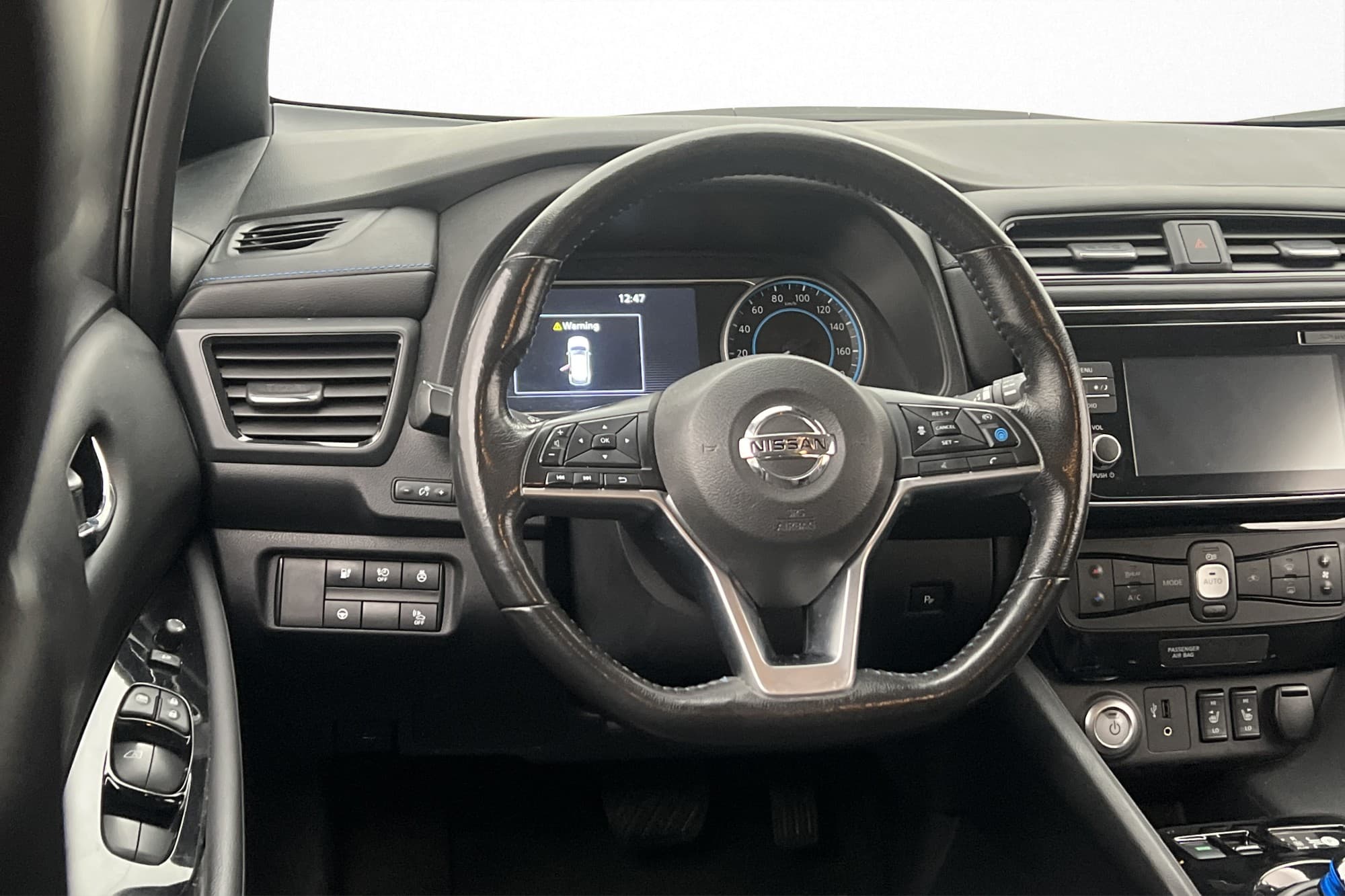 Nissan Leaf 150hk Tekna BOSE 360° Navi Halvskinn Rattvärme