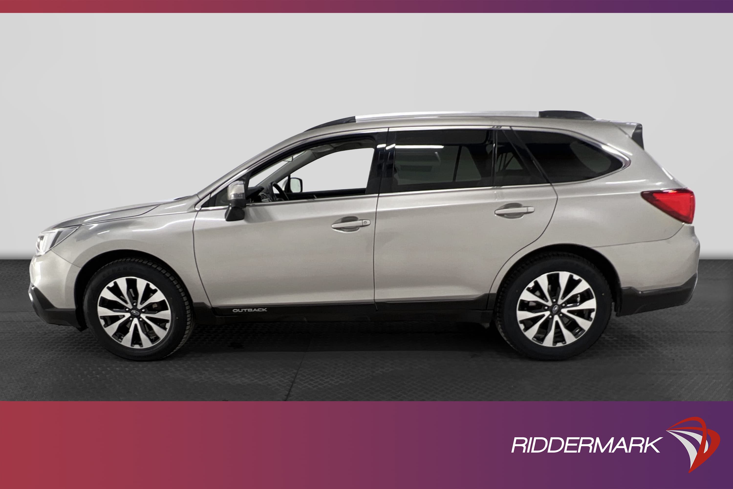 Subaru Outback 2.0 4WD Summit