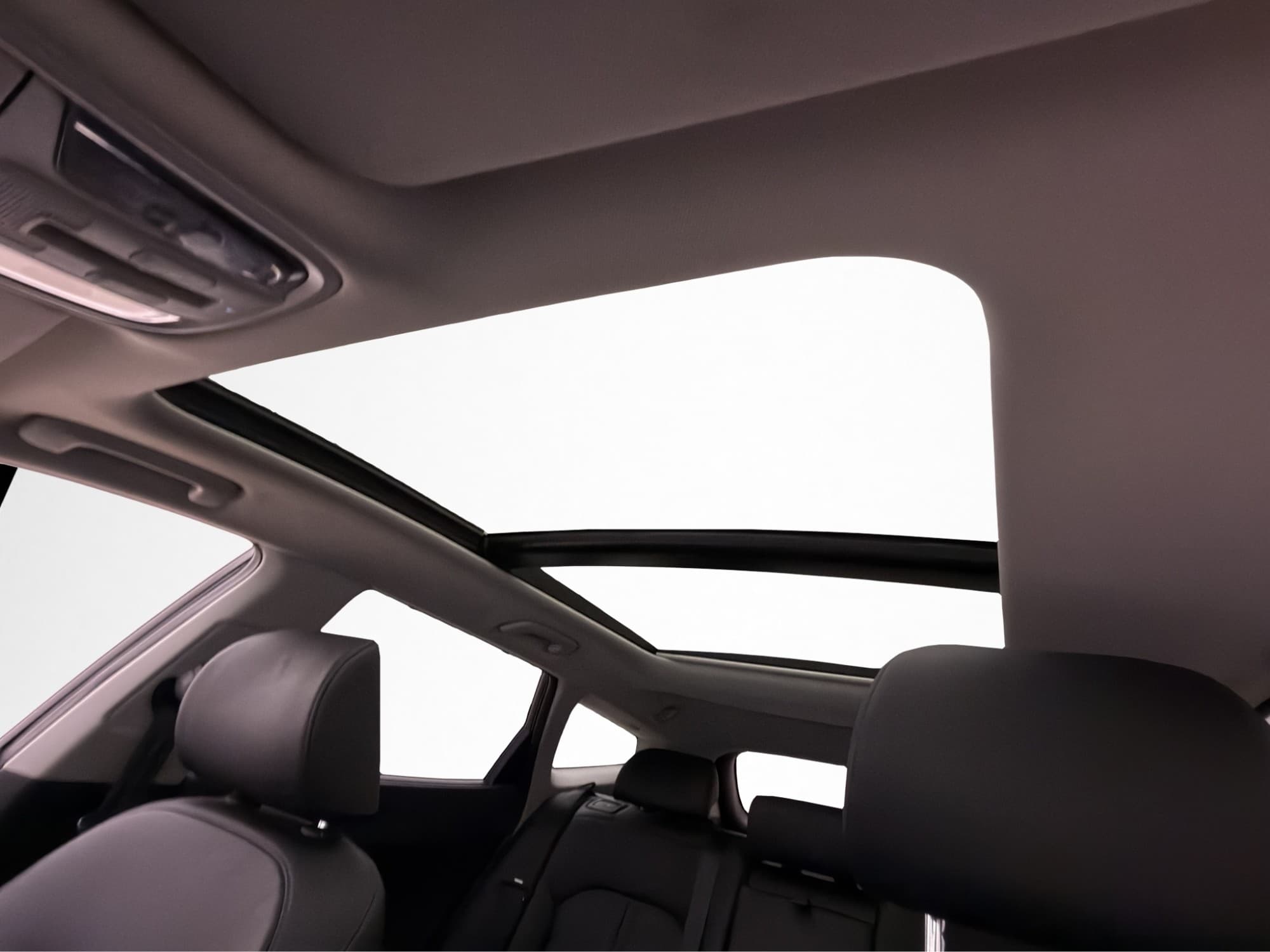 Kia Optima SW Plug-in Hybrid Advance Plus 2 Pano H/K Drag