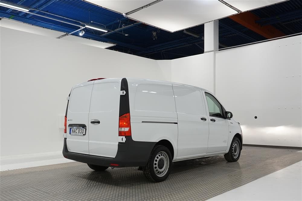 Mercedes-Benz eVito  41kWh Automat Kamera Lång Moms 