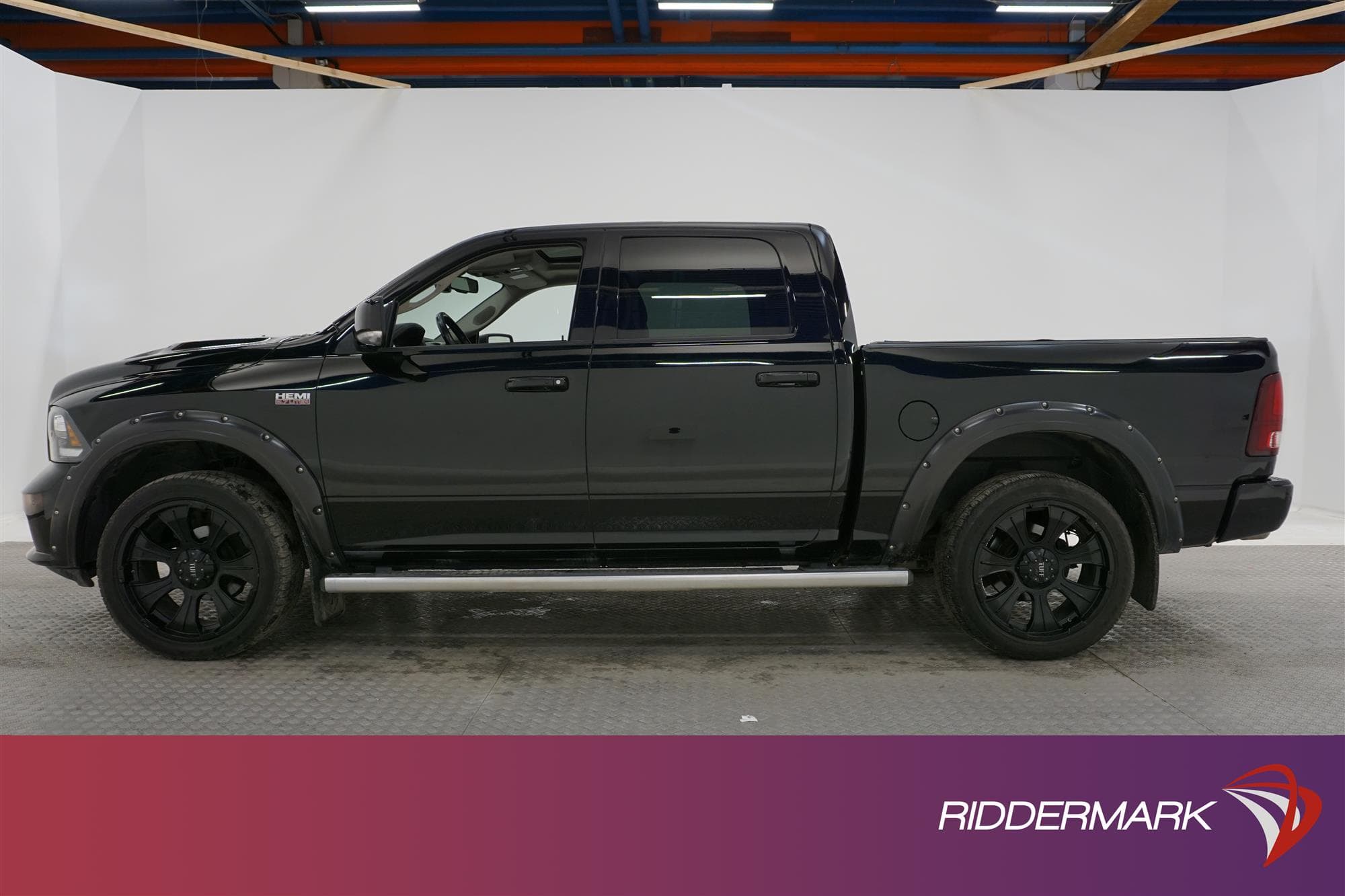 Dodge Ram Sport 5.7 401hk Breddare Luftfjädring Taklucka