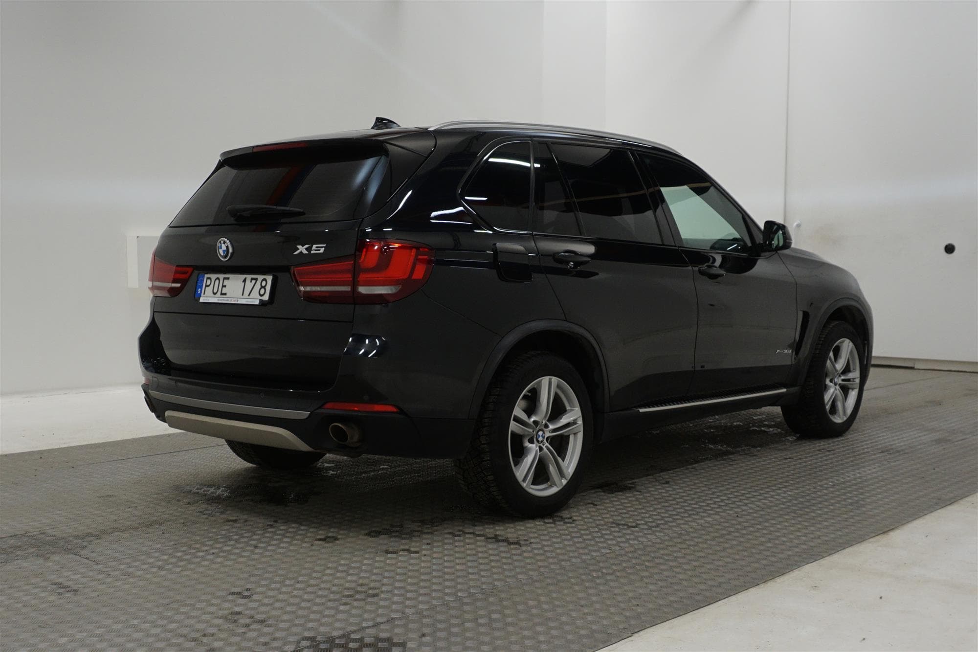 BMW X5 xDrive30d Steptronic 258hk Navi H/K Dragrok D-Värm