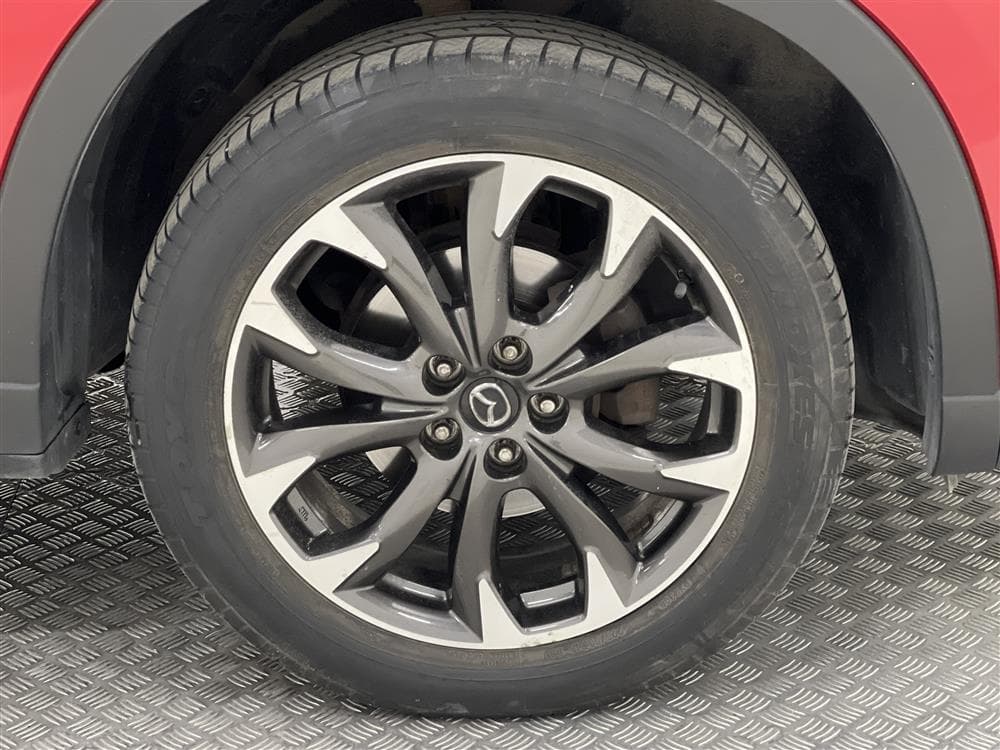 Mazda CX-5 2.5 AWD 192hk Skyactiv Välserv Navi B-kam Drag interiör