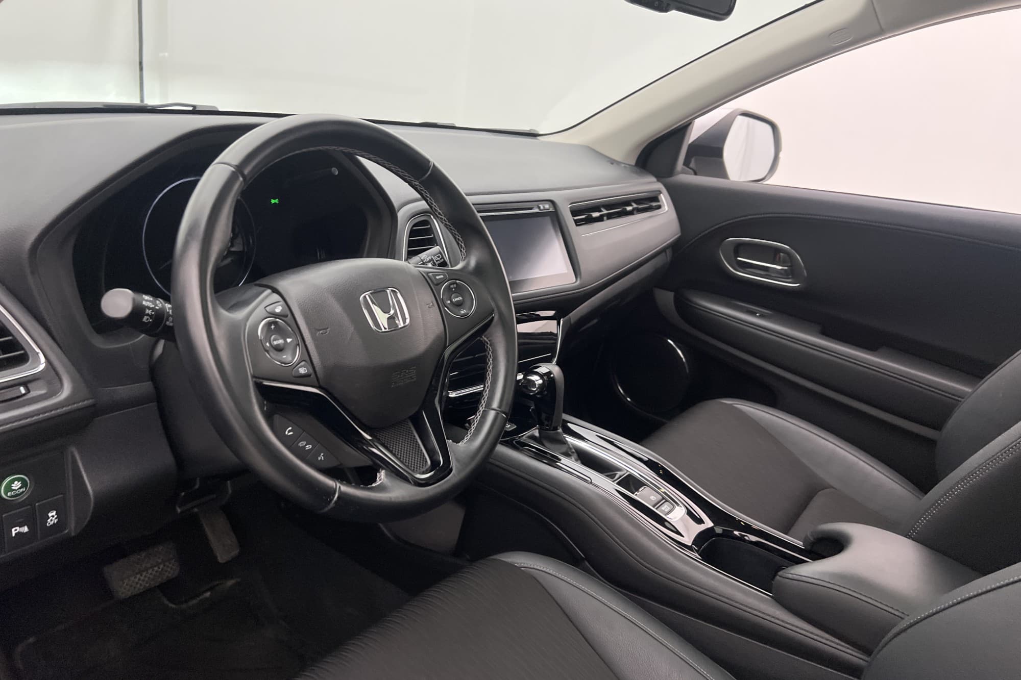 Honda HR-V 1.5 i-VTEC 131hk Executive Panorama Kamera Navi