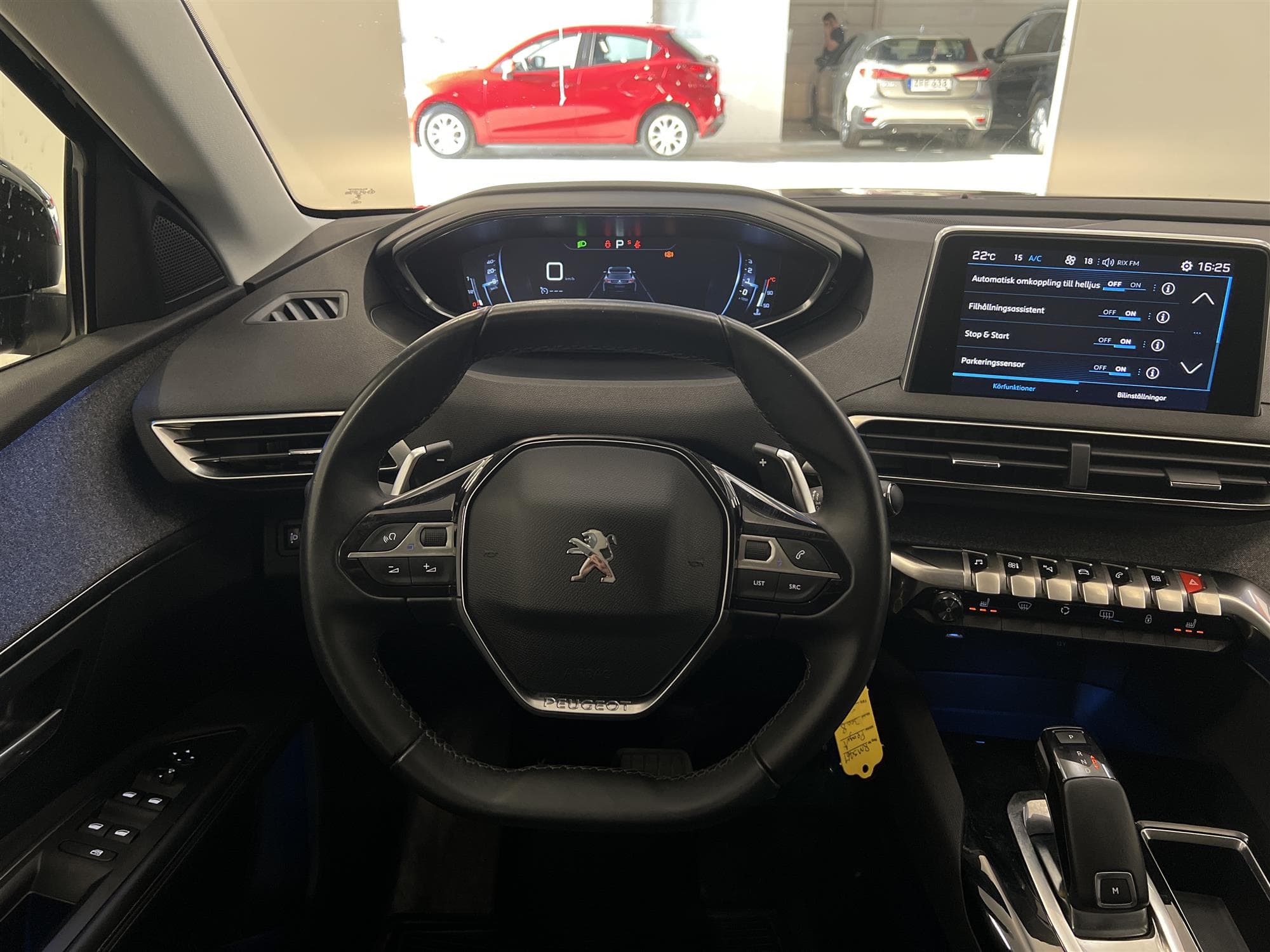 Peugeot 3008 SUV 1.2 PureTech 130hk Allure BKam Cockpit Drag
