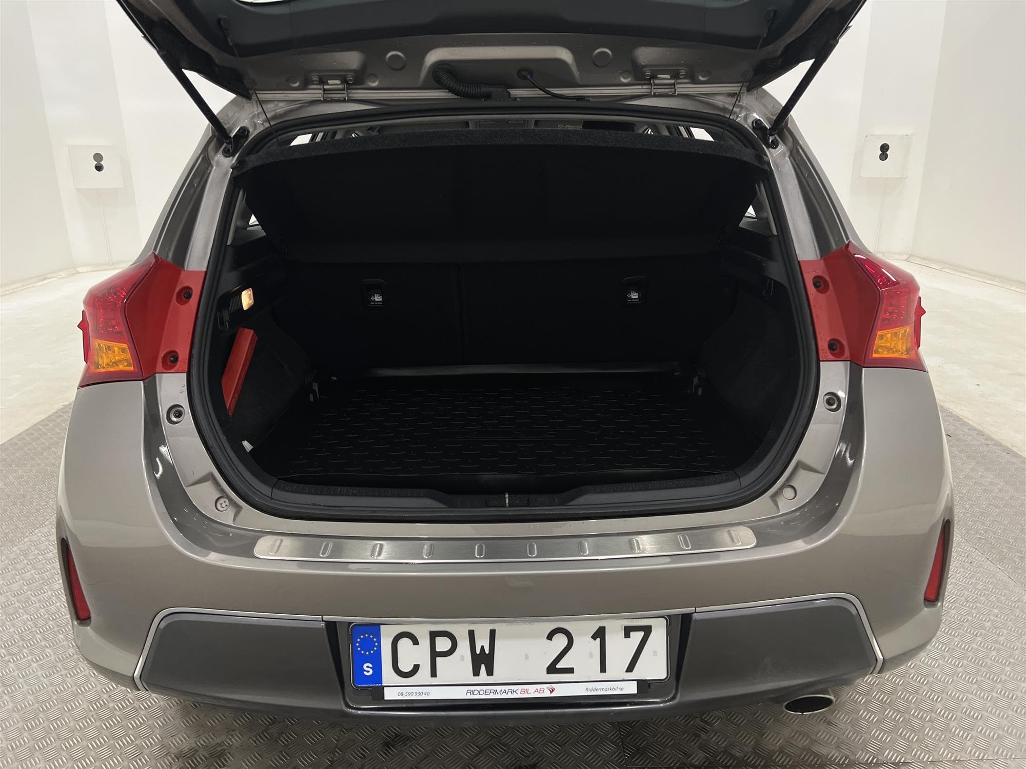 Toyota Auris 1.6 132hk  2 Brukare Backkamera 0,48L/mil