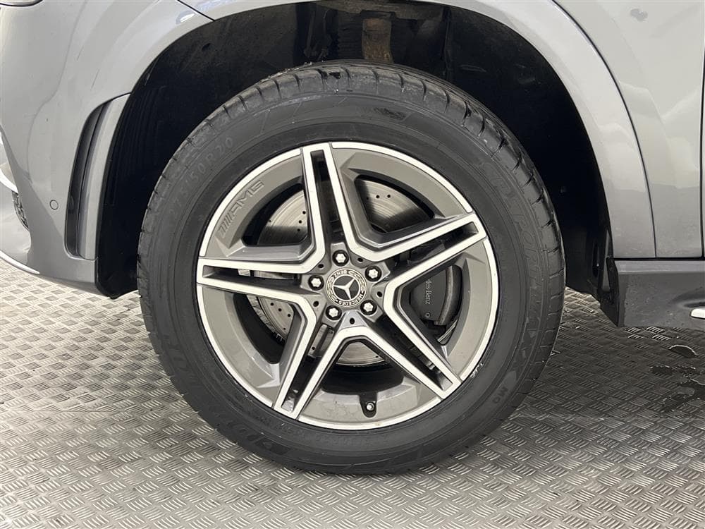 Mercedes-Benz GLE 300d 4M AMG Widescreen 360° Pano 0,61L/Milinteriör