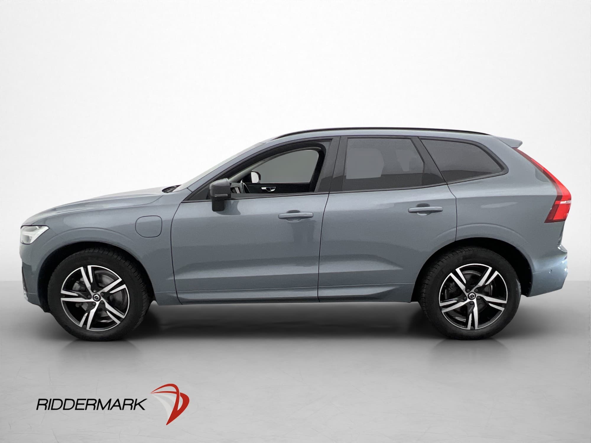 Volvo XC60 LongRange T6 AWD Ultimate Dark Värm Pano H/K Drag