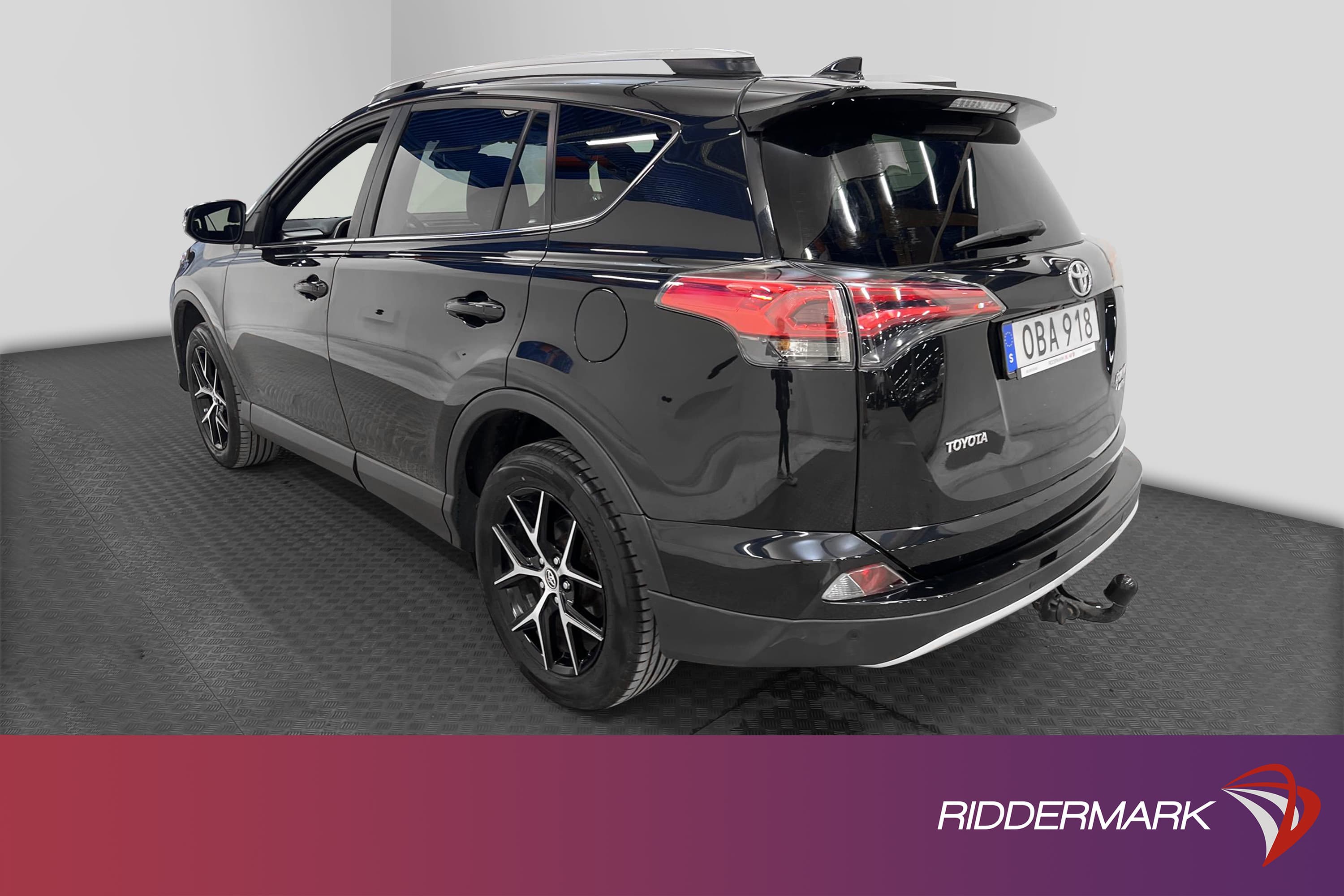 Toyota RAV4 2.0 4x4 152hk ActivePlus 2 Bruk  Navi MVärm Drag
