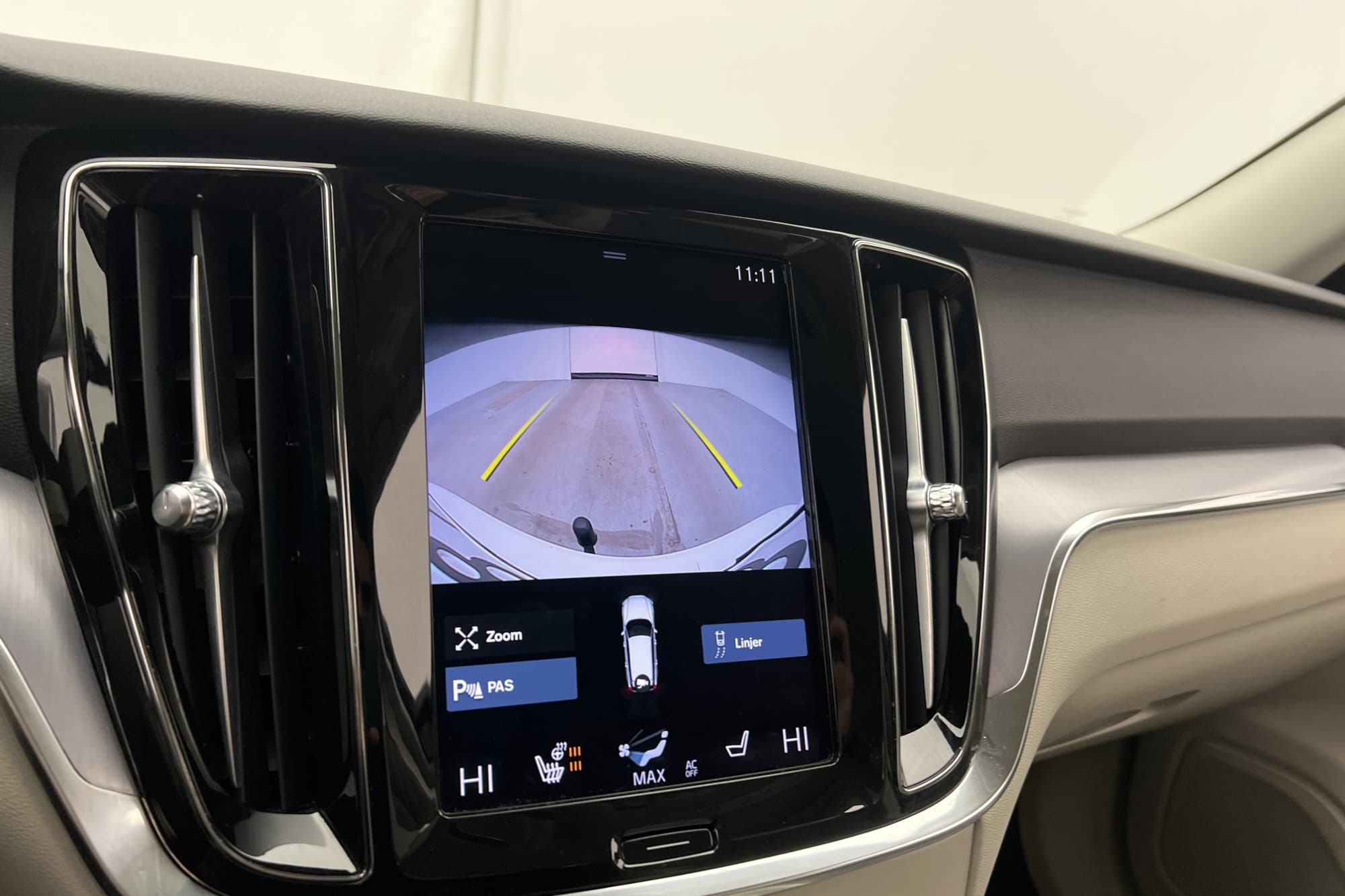 Volvo V60 Cross Country B4 AWD Advanced VOC Värmare Drag