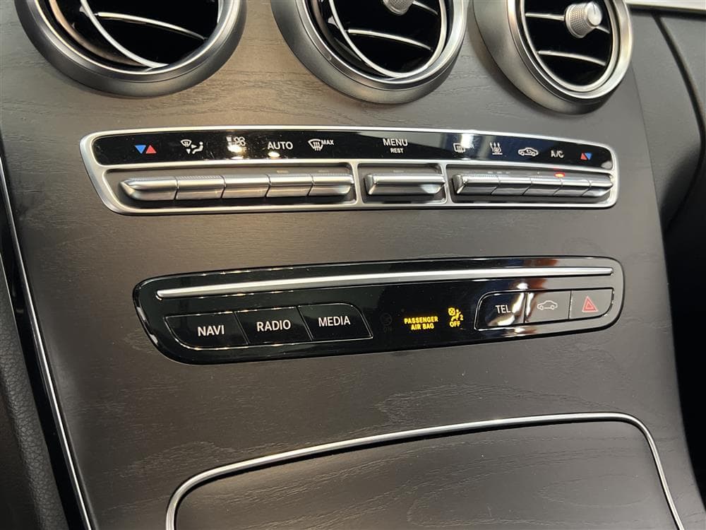 Mercedes-Benz C 200d 160hk AMG Pano Värmare Kamrera Navi