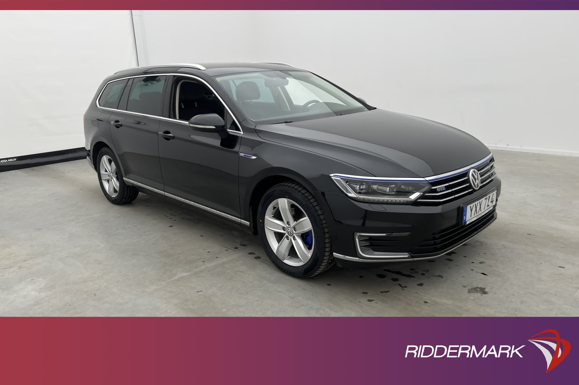 Volkswagen Passat GTE 218hk