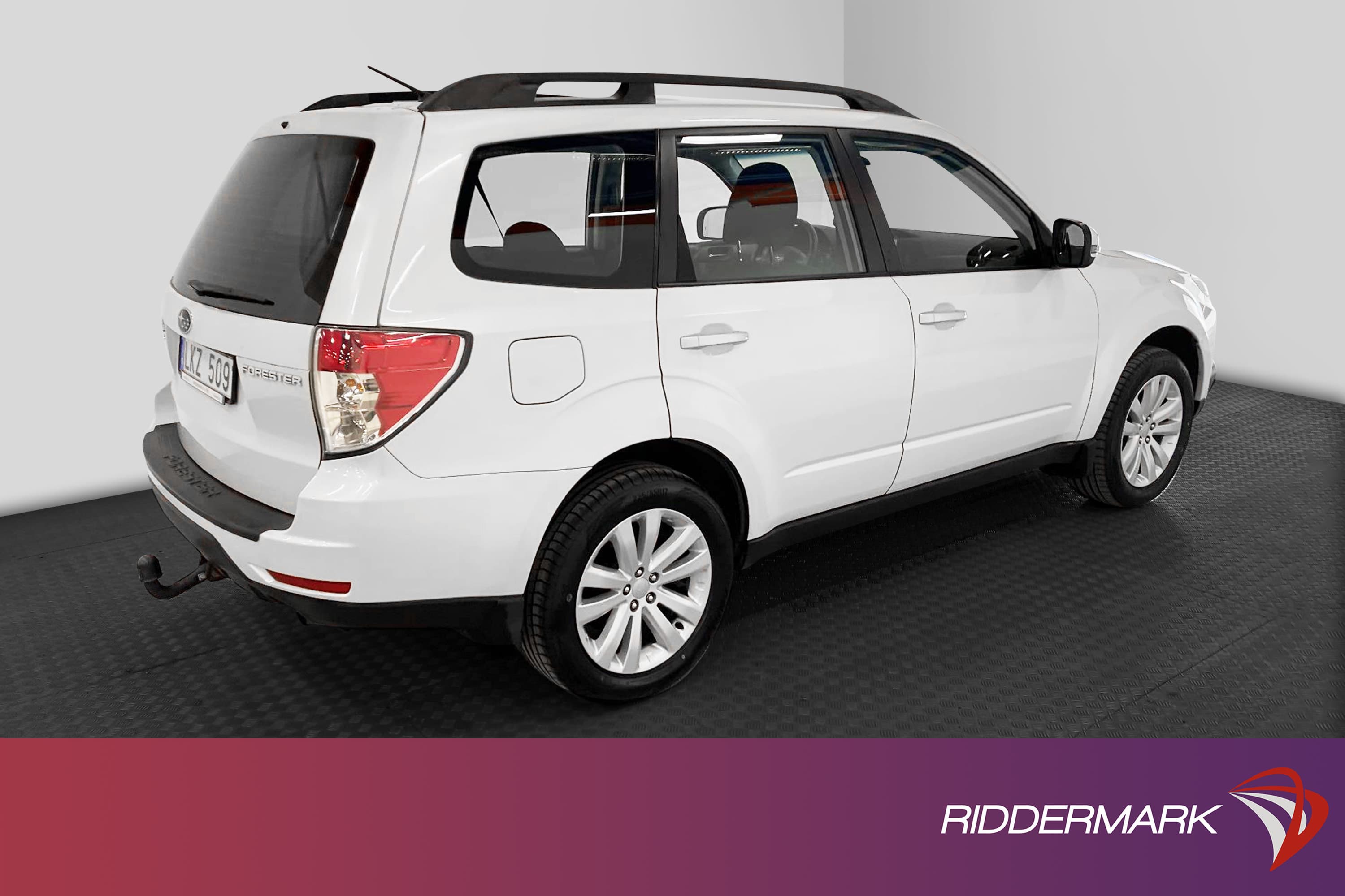 Subaru Forester 2.0 X 150hk 4WD Backkamera Drag Nyservad