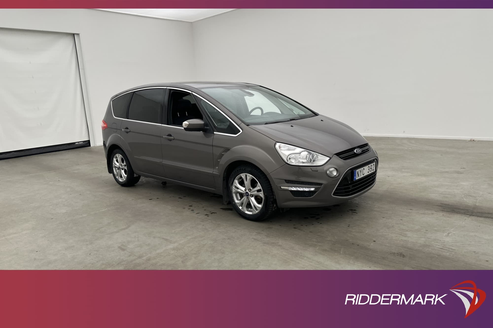 Ford S-Max 140hk