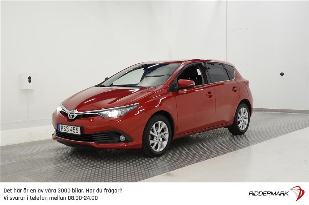 Toyota Auris 1.2T 116hk B-Kam Lane Assist 0,49L/milexteriör