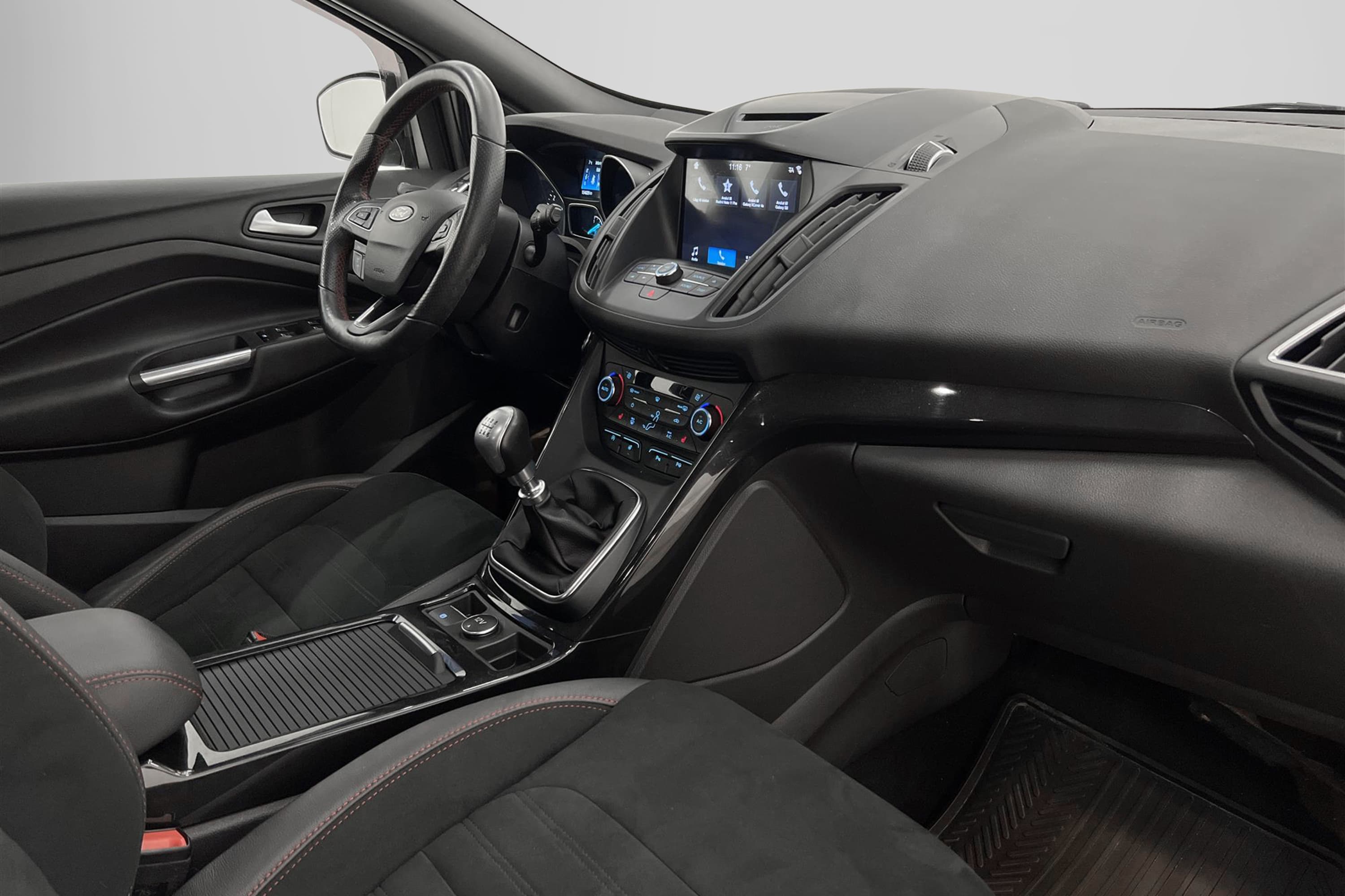 Ford Kuga 1.5 EcoBoost 150hk ST-Line Värmare Kamera En-bruk