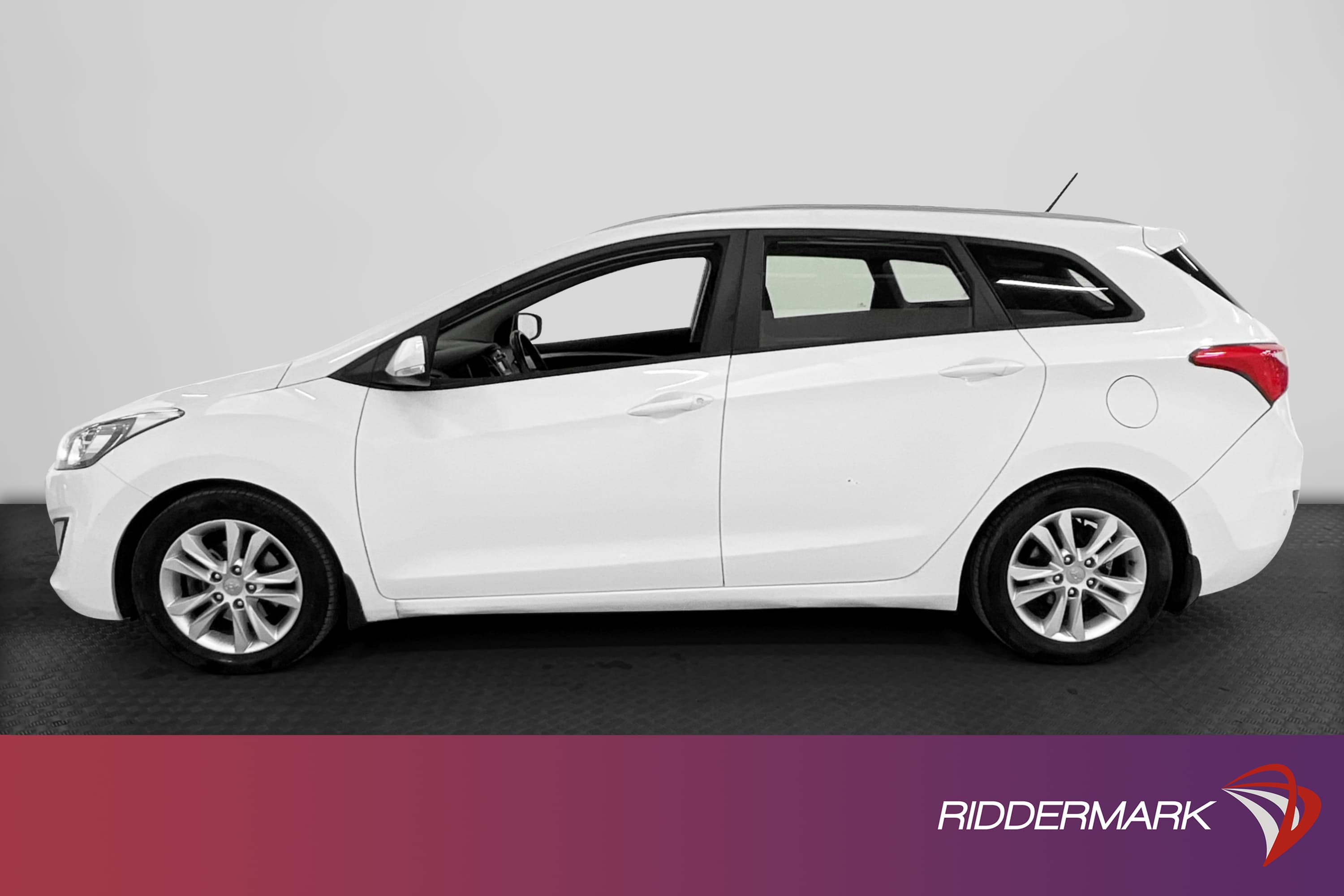Hyundai i30 1.6 CRDi 110hk