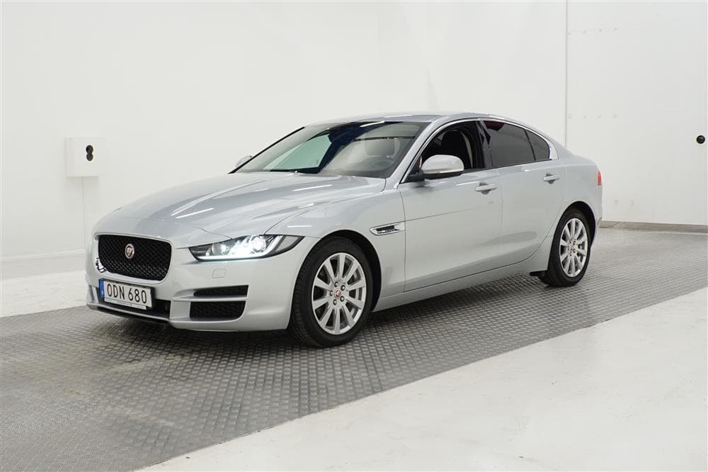 Jaguar XE 2.0D 180hk