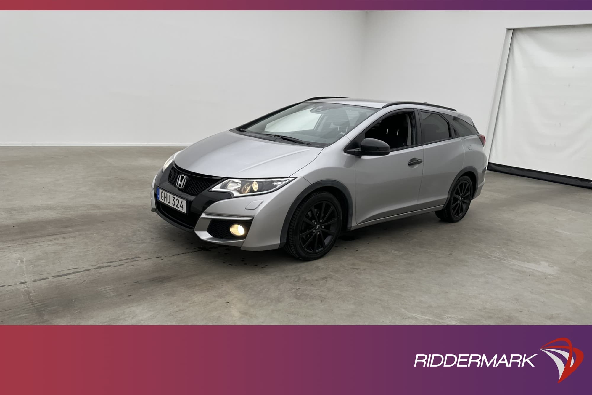Honda Civic Tourer i-VTEC 142hk