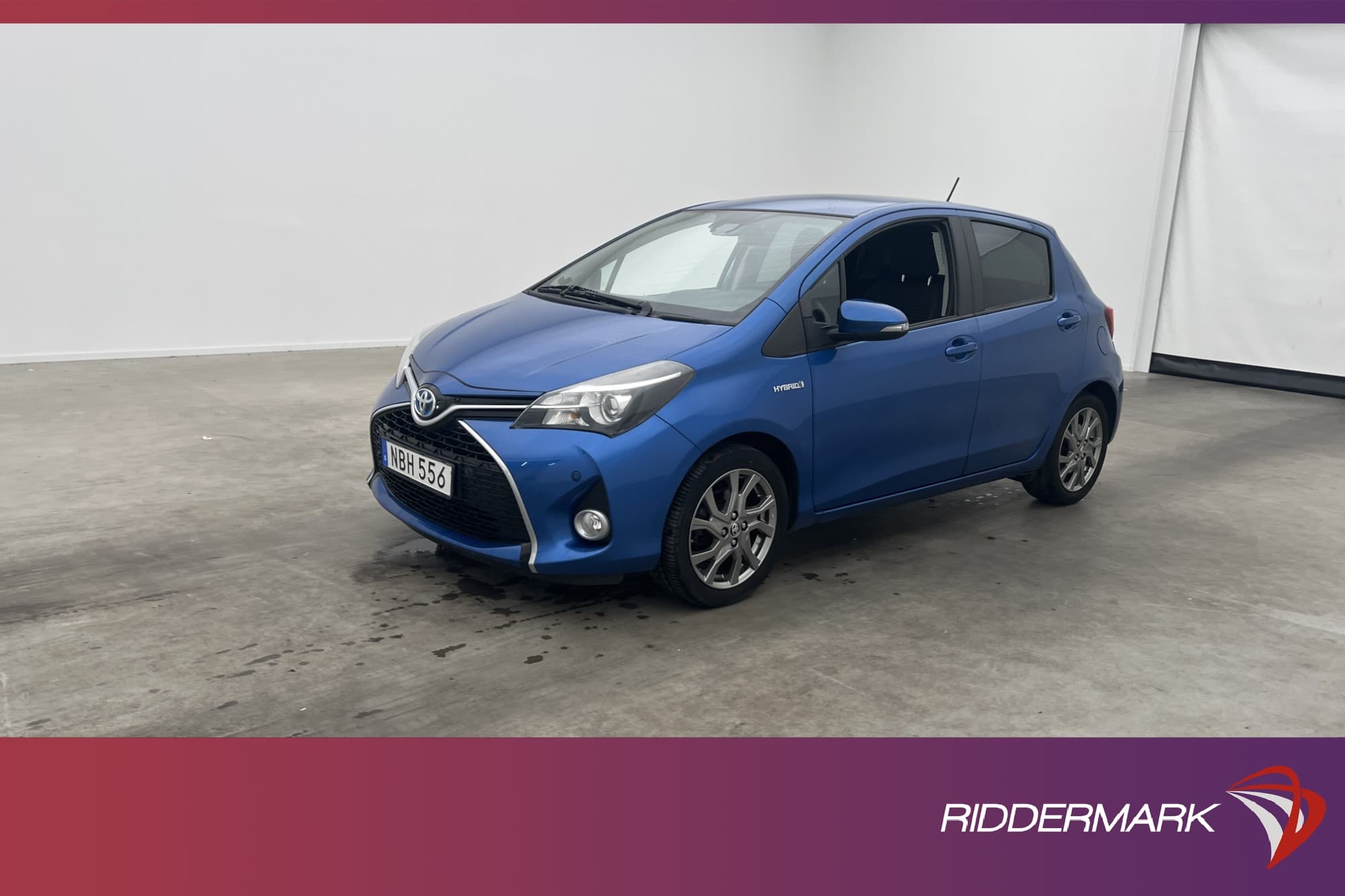 Toyota Yaris Hybrid 101hk