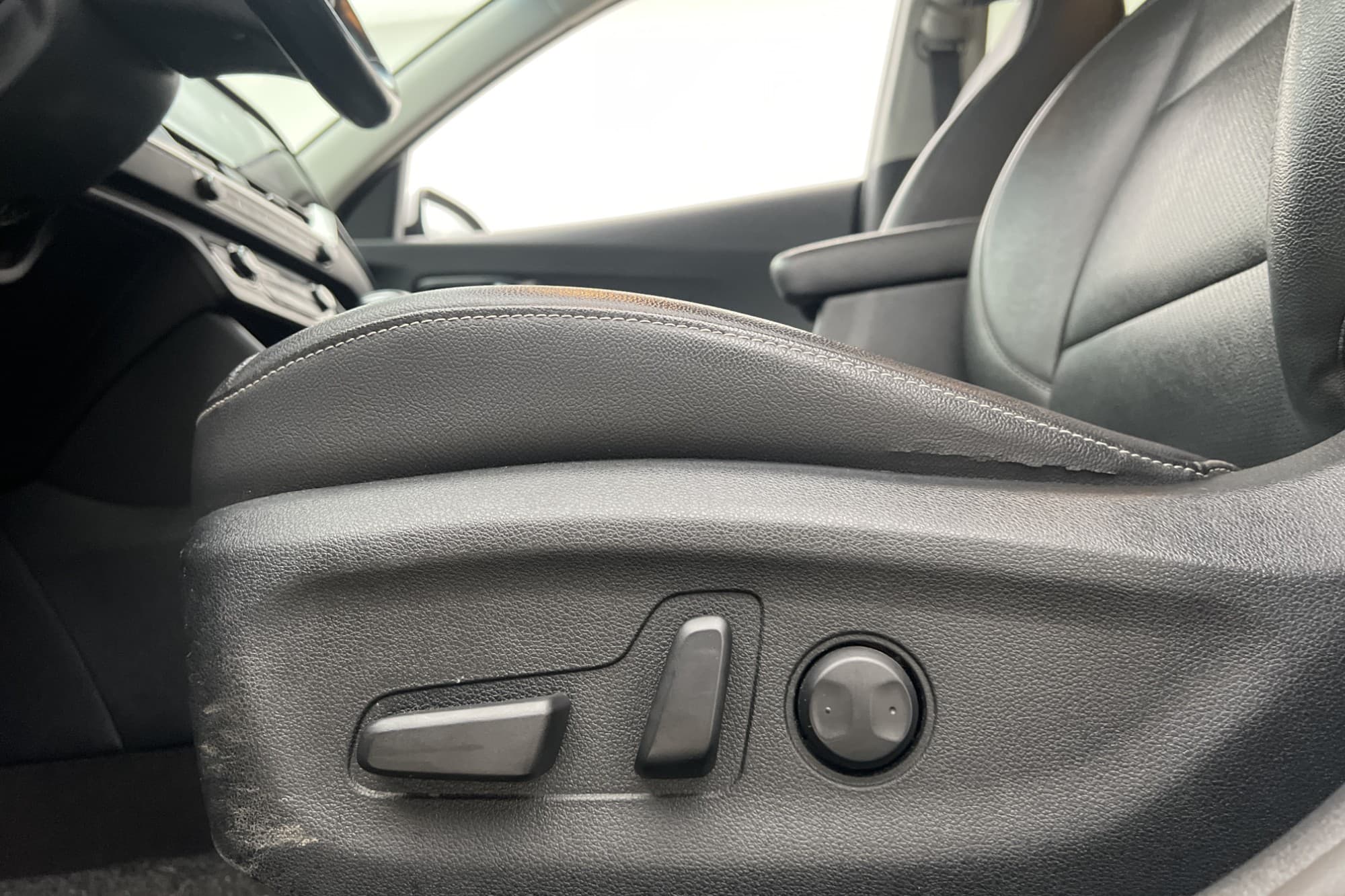 Kia Niro P-HEV 141hk Advance Plus 2 Kamera Skinn Rattvärme
