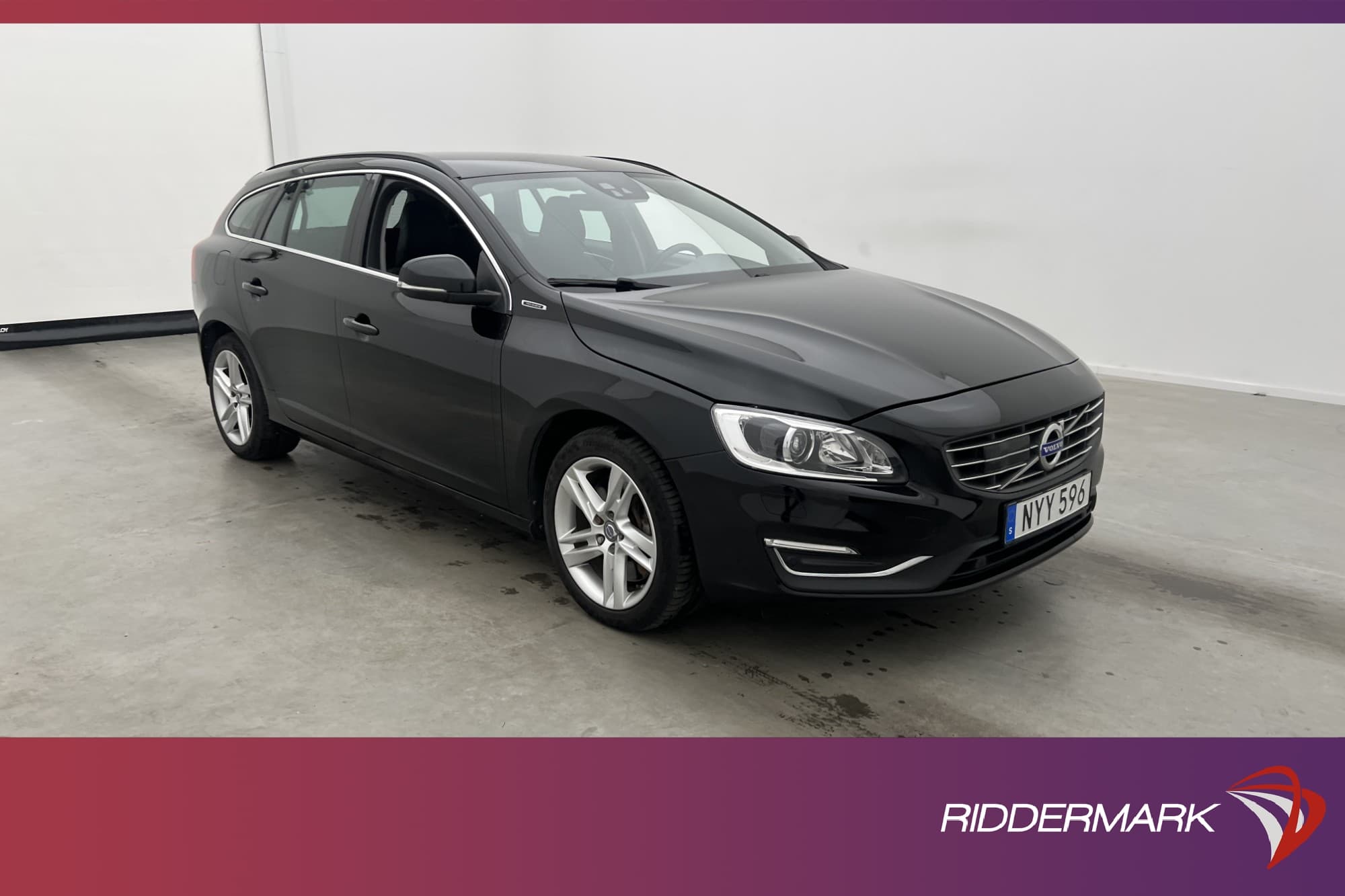 Volvo V60 D5 Plug-in AWD