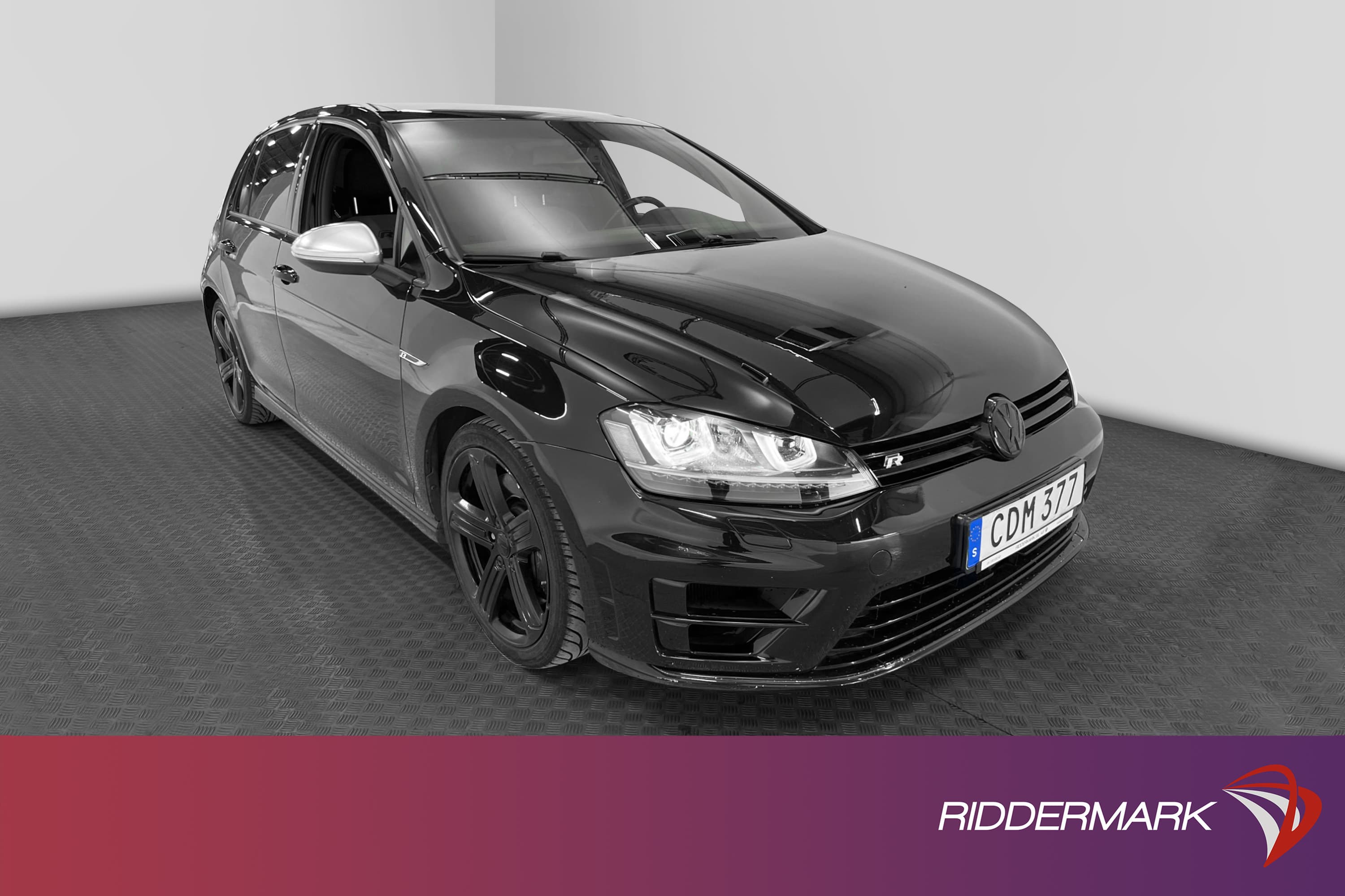 Volkswagen Golf R 2.0 4M 300hk