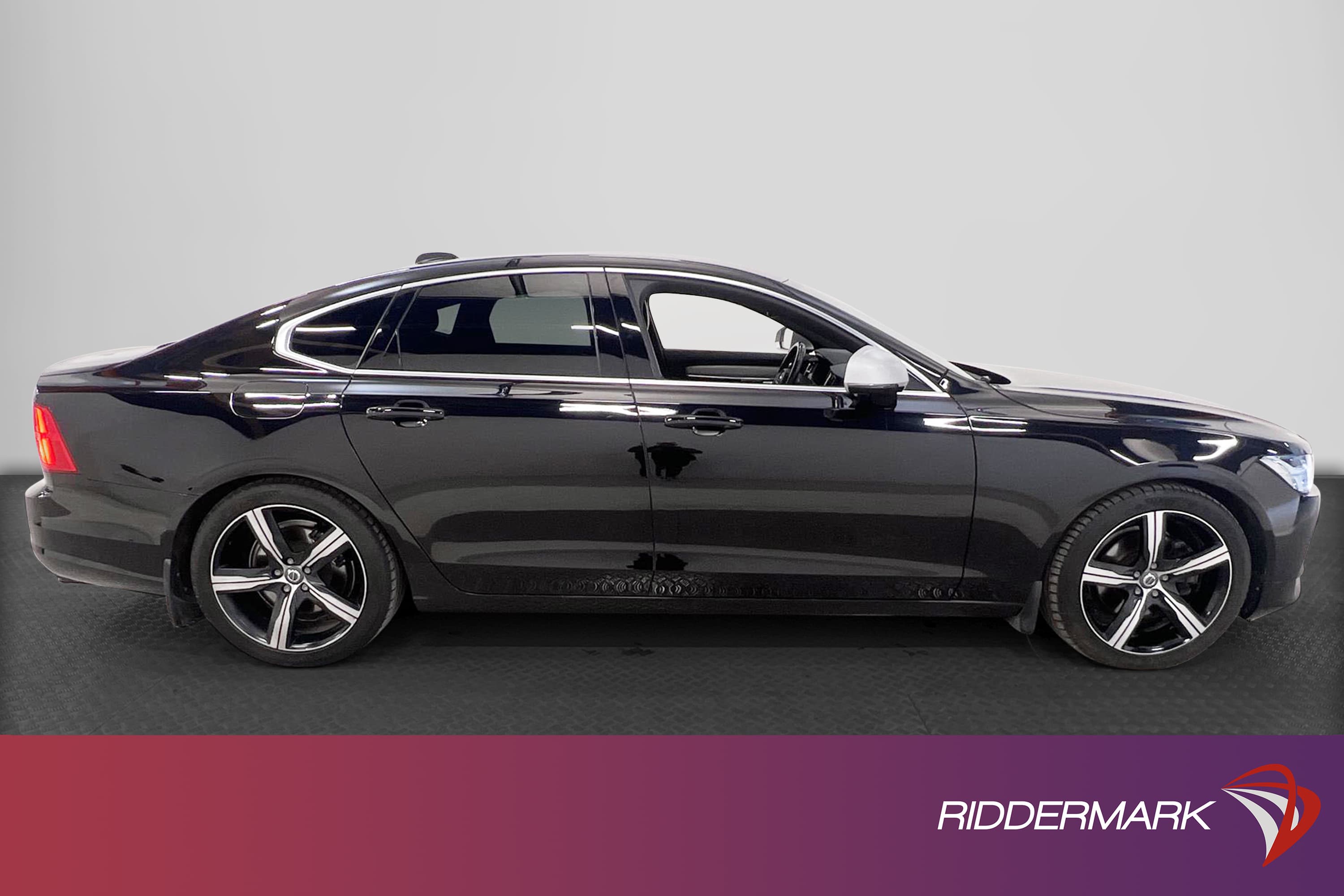 Volvo S90  D5 AWD  235hk R-Design VOC HUD Drag D-Värm Blis
