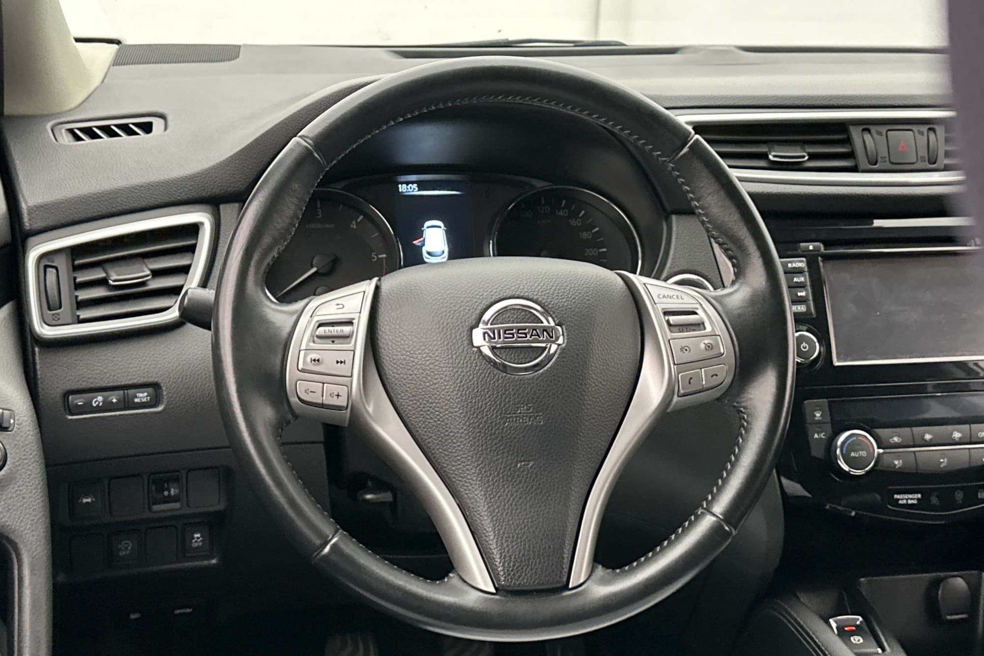 Nissan Qashqai 1.5 dCi 110hk Connecta 360° Kamera Navi 