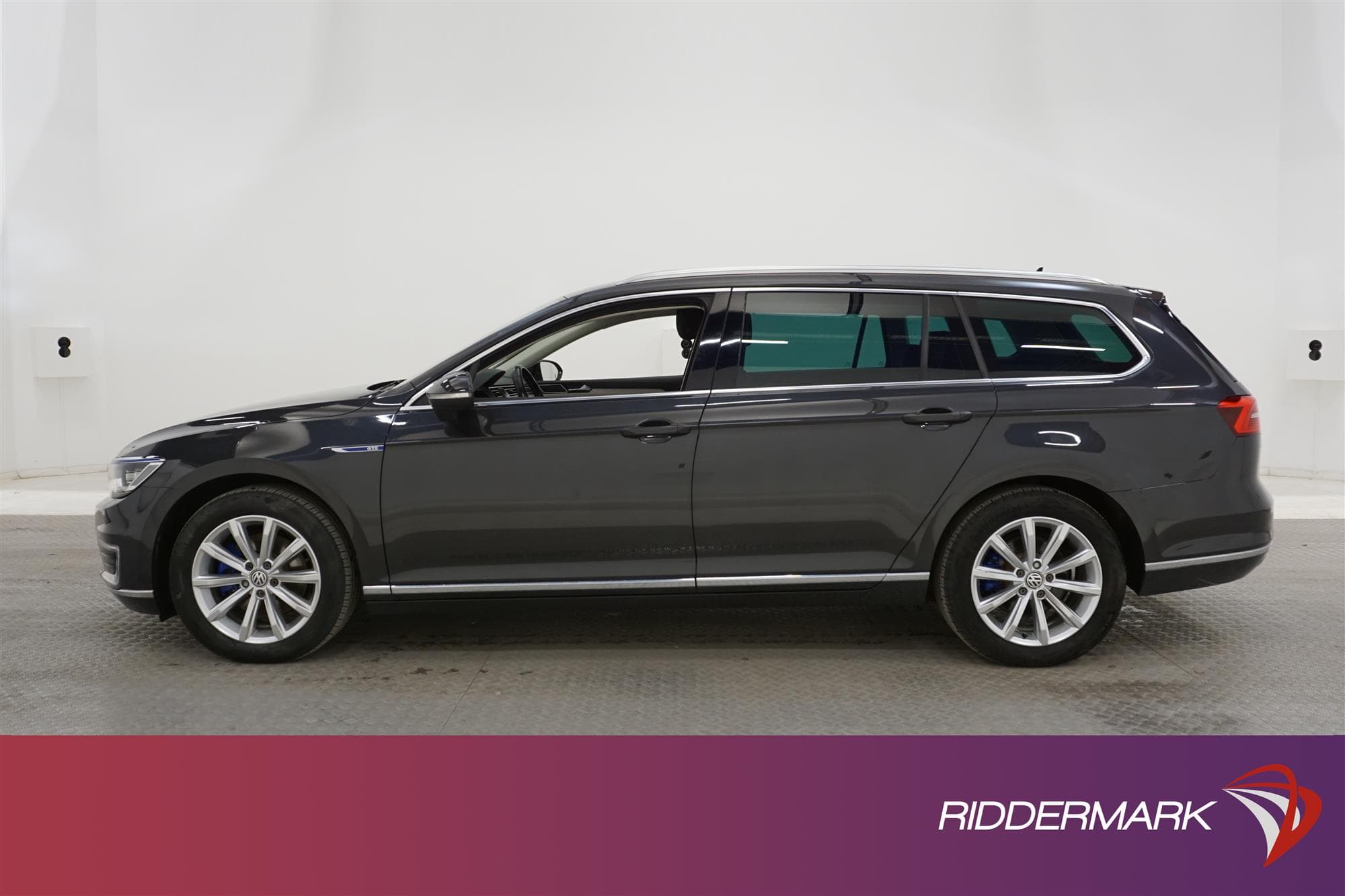 Volkswagen Passat GTE 218hk
