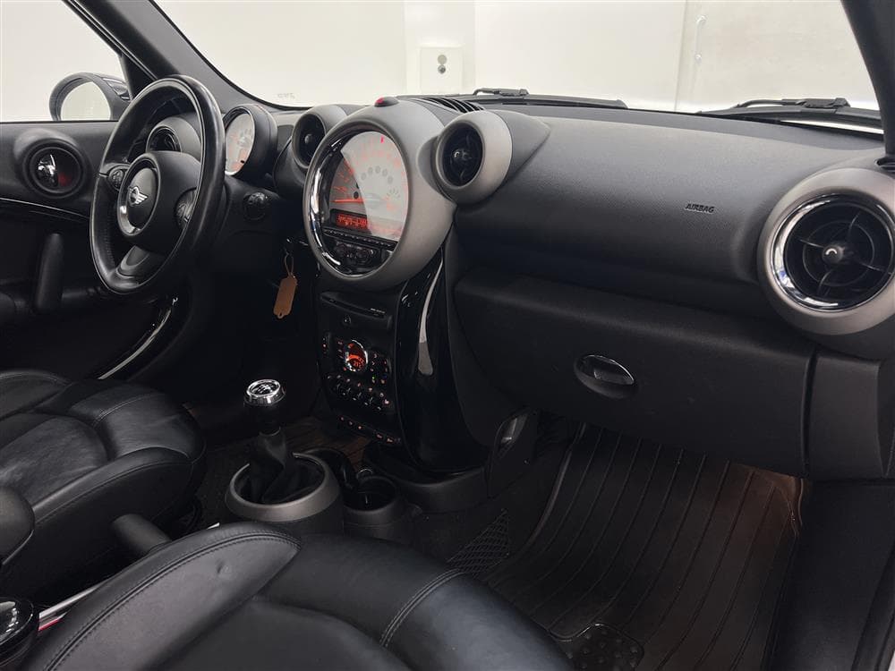 MINI Cooper SD ALL4 Countryman 143hk Pano Skinn 0,49l/mil