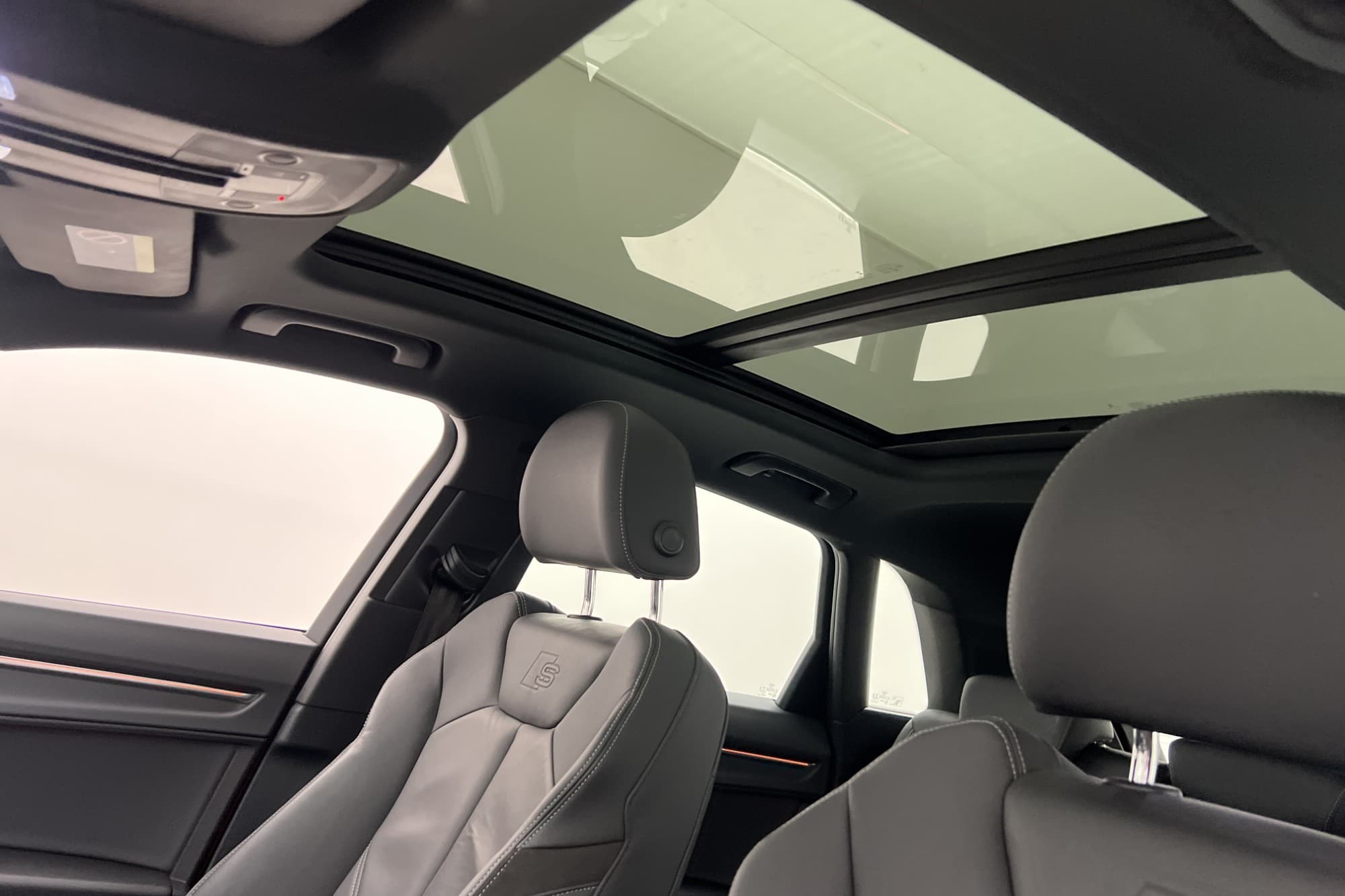 Audi Q3 35 TDI Quattro 150hk S Line Cockpit Dragkrok Pano