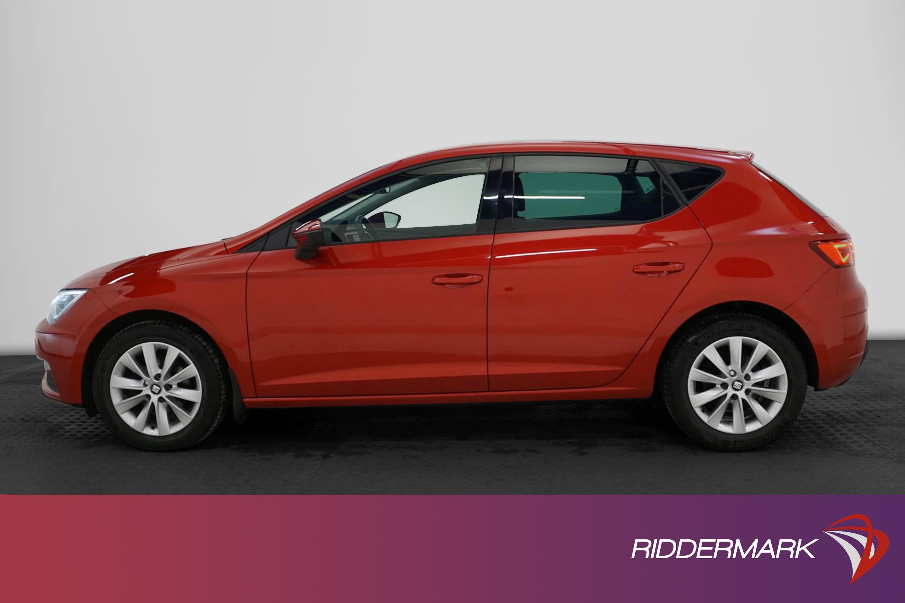 SEAT Leon 1.2 TSI 110hk Kamera Navi Drag Välservad 0,48l/mil