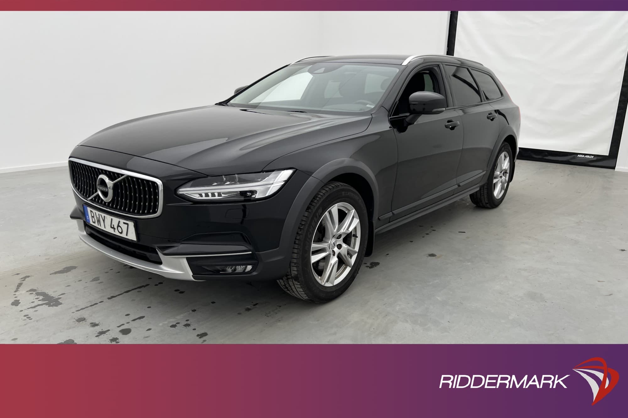 Volvo V90 Cross Country D4 AWD