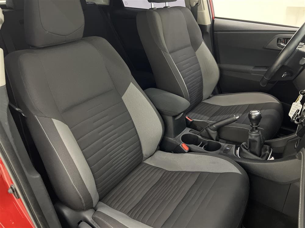 Toyota Auris 1.2T 116hk B-Kam Lane Assist 0,49L/milinteriör