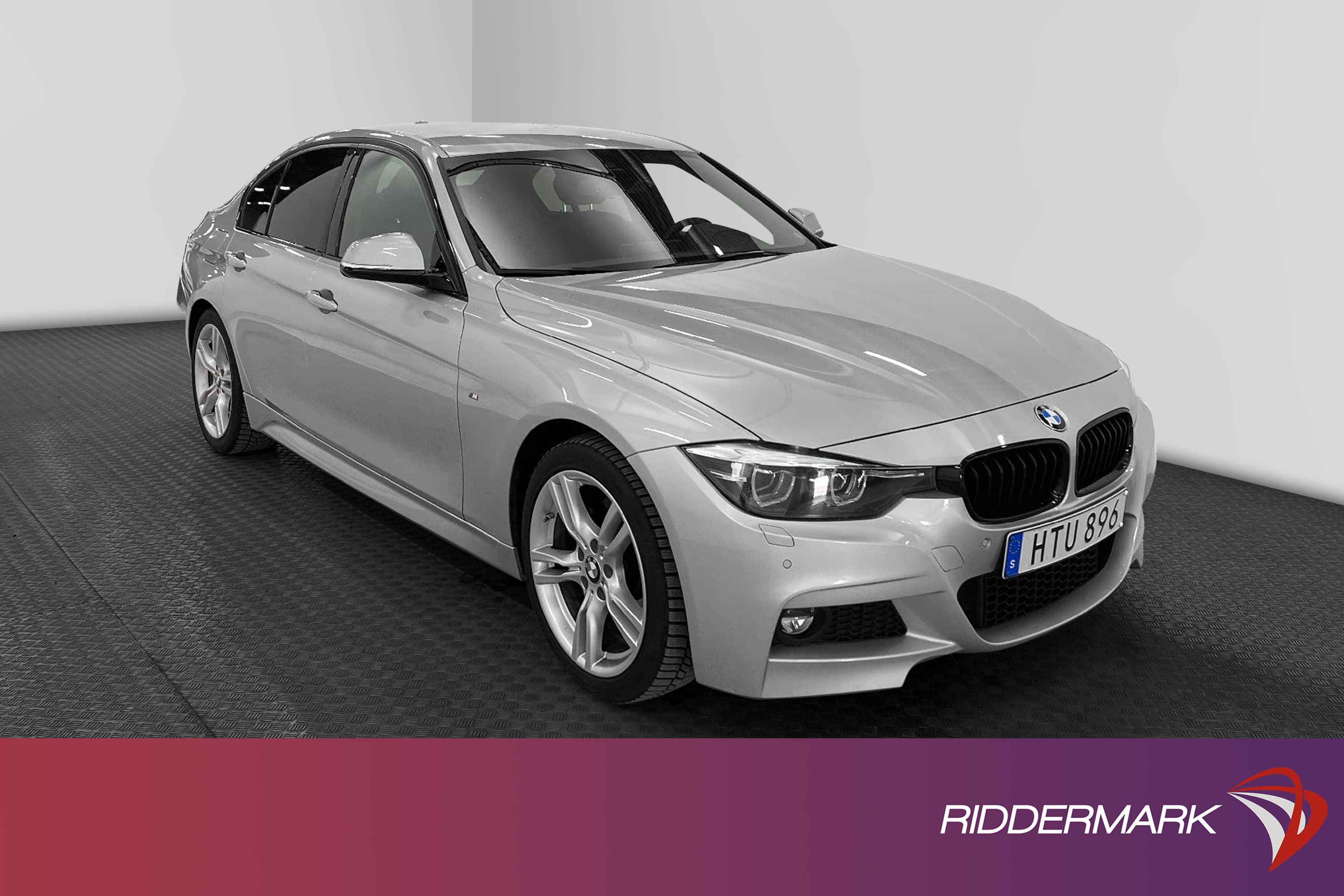 BMW 330 i 252hk Steptronic