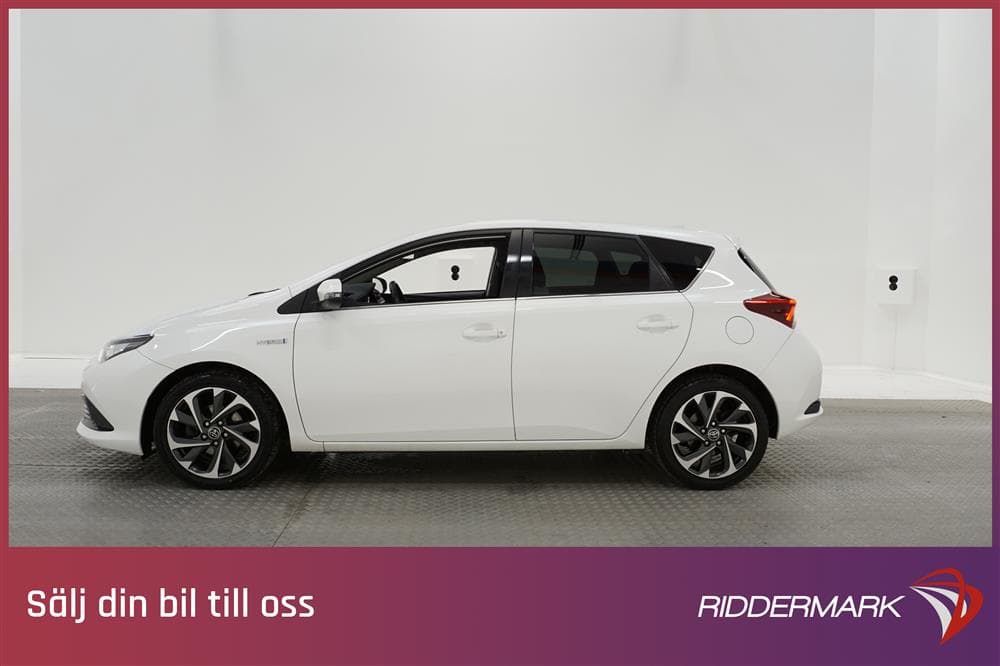 Toyota Auris 1.8 HSD 99hk