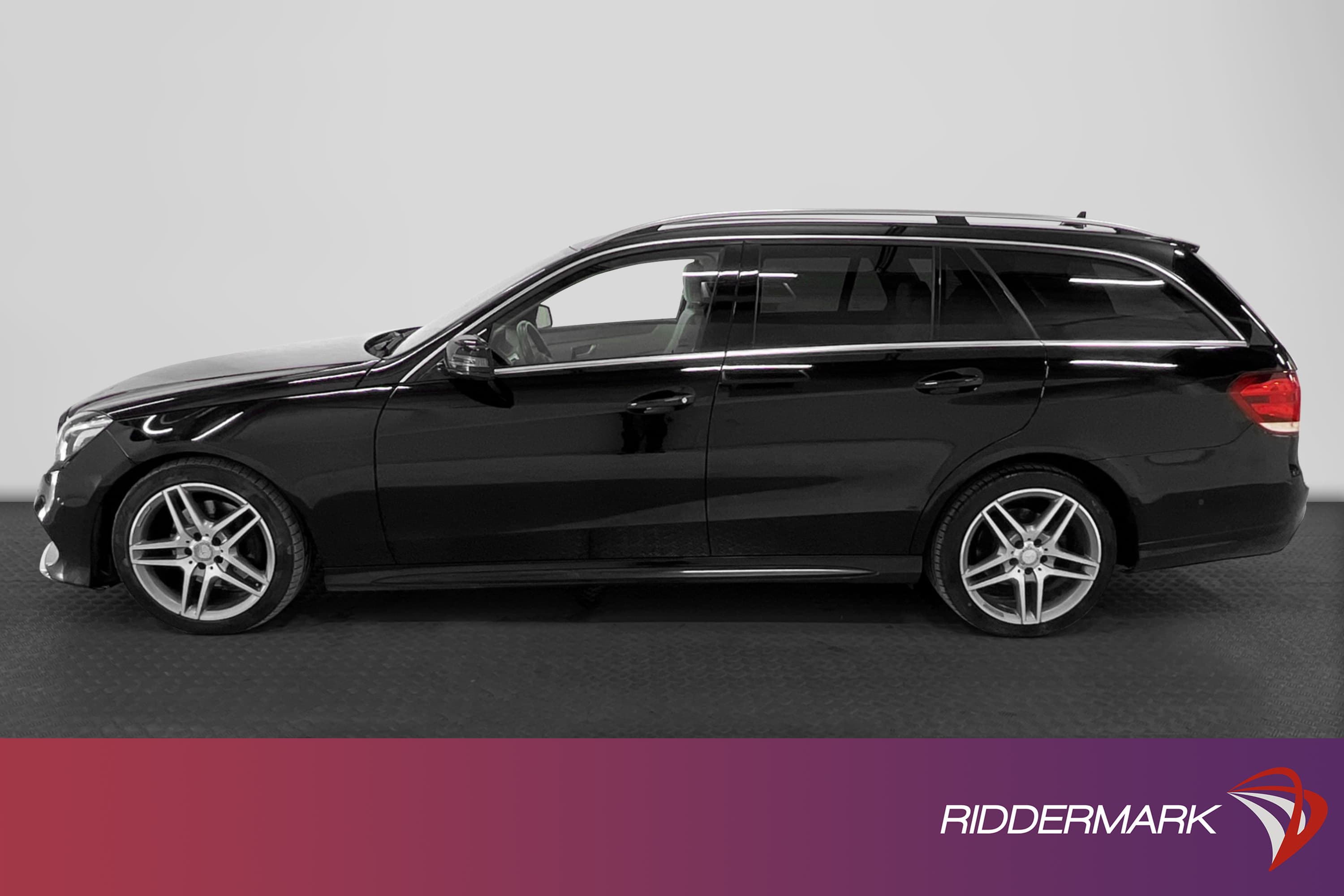 Mercedes-Benz E220 T 170hk