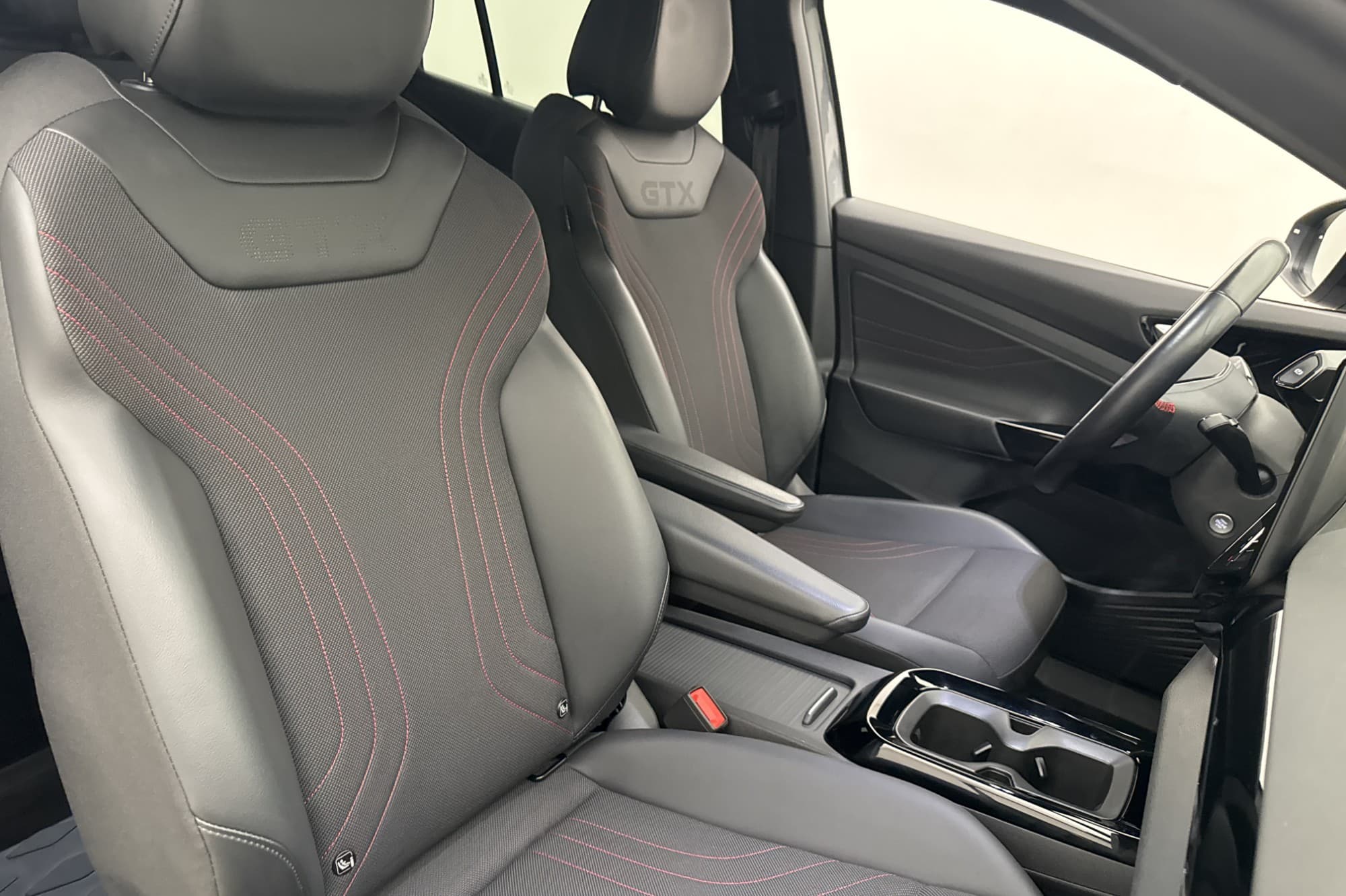 Volkswagen ID.5 GTX 299hk Kamera CarPlay Halvskinn MOMS
