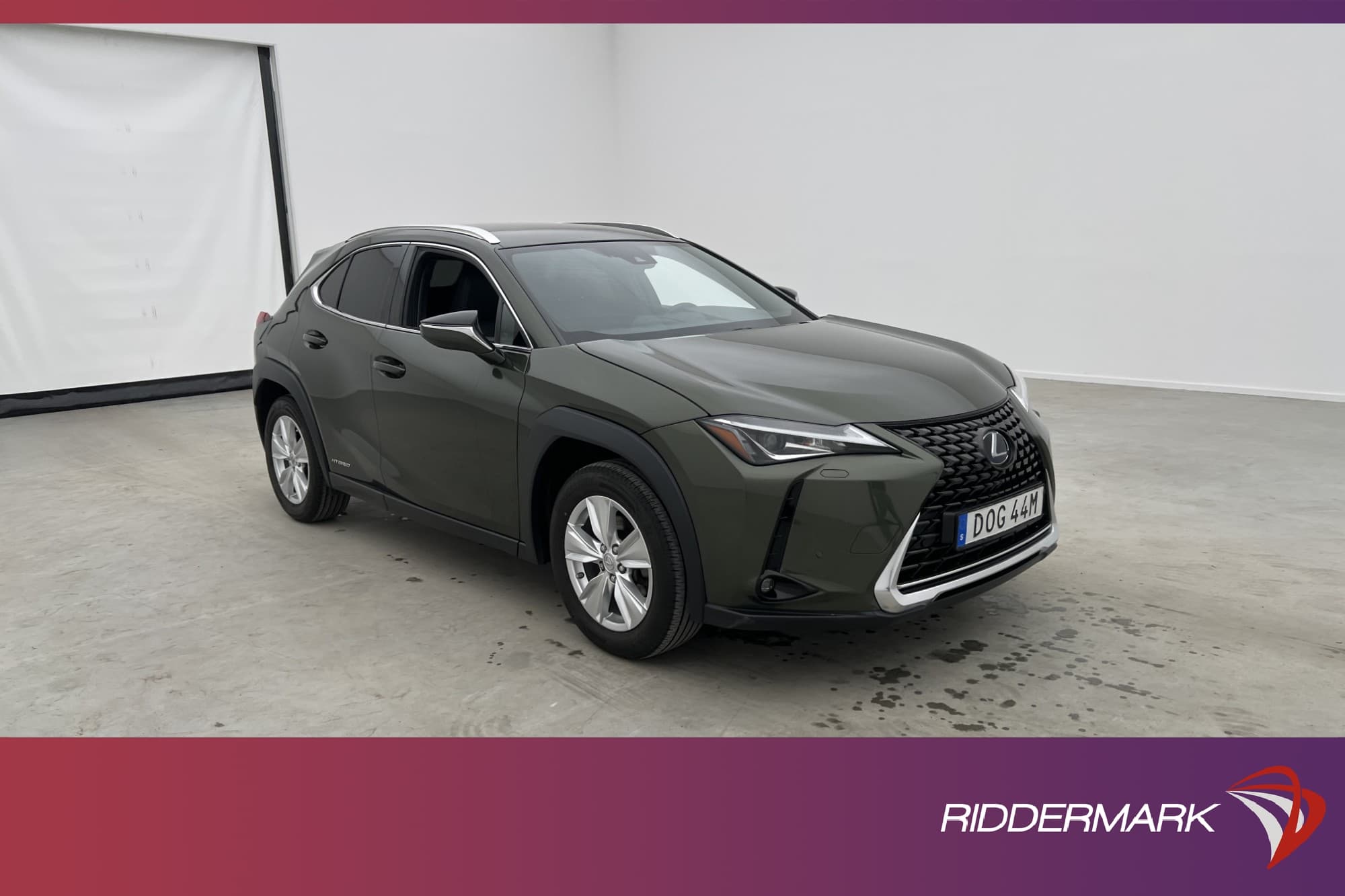 Lexus UX 250h E-Four 184hk