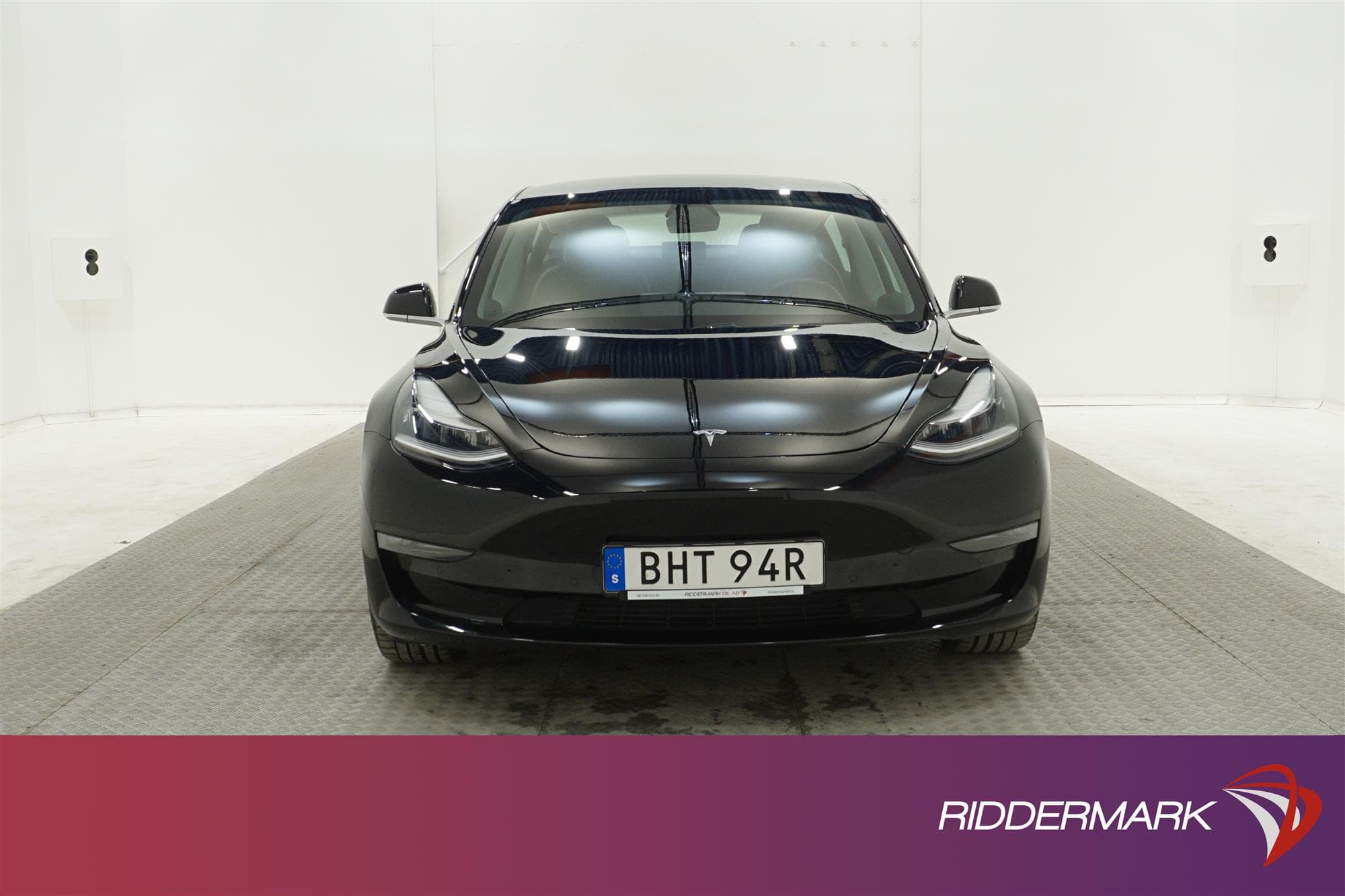 Tesla Model 3 Standard Range 258hk