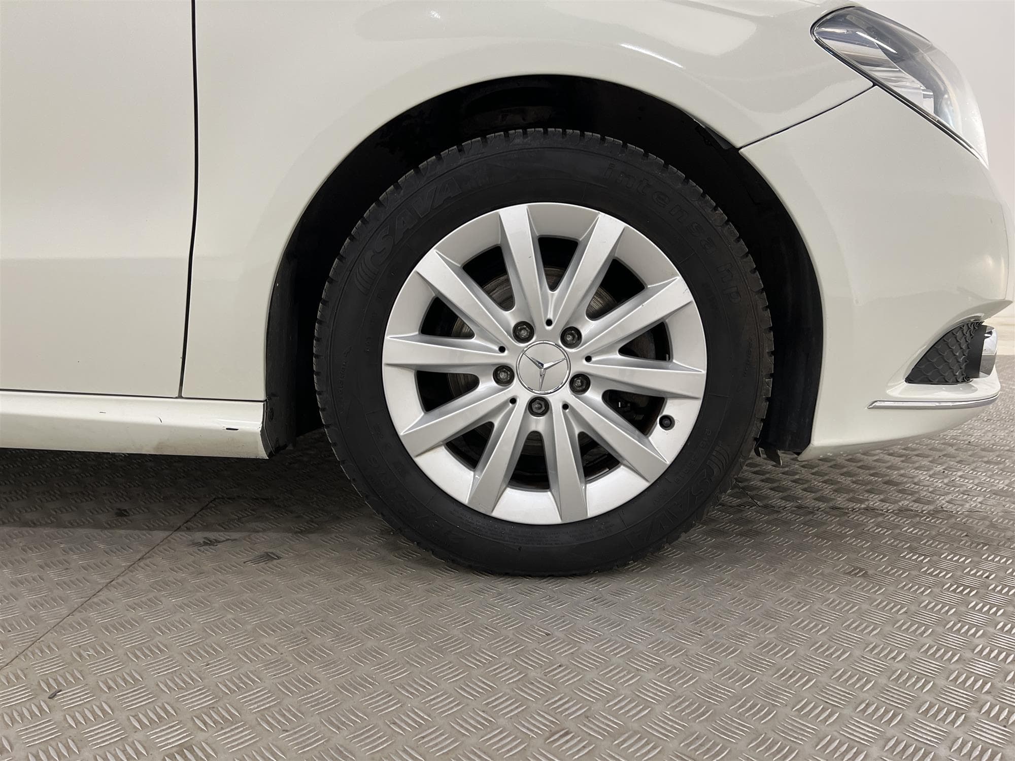 Mercedes-Benz 180 CDI 109hk B-Kamera Dragkrok 1311kr Skatt 