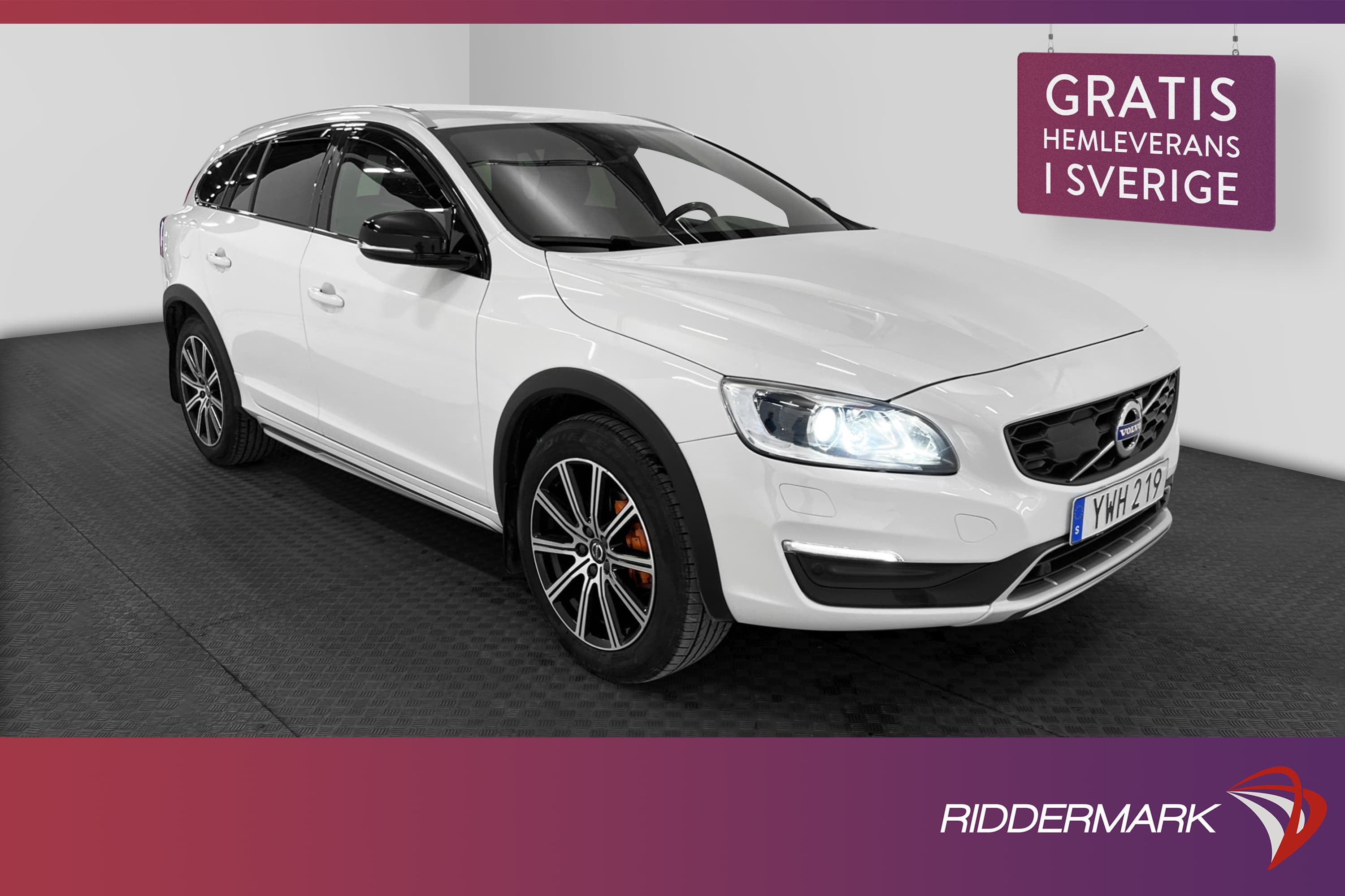 Volvo V60 Cross Country D4