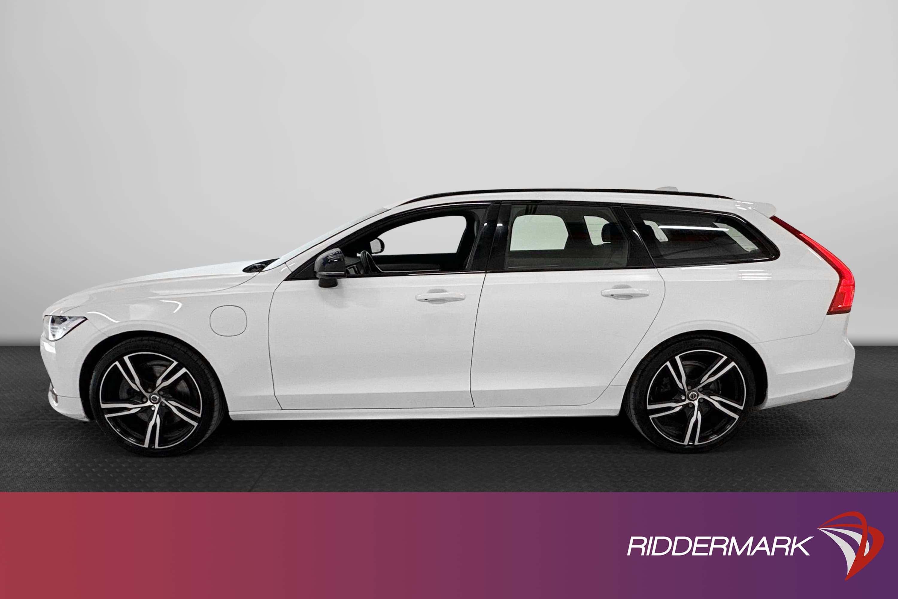 Volvo V90 T8 AWD TwEn 392hk
