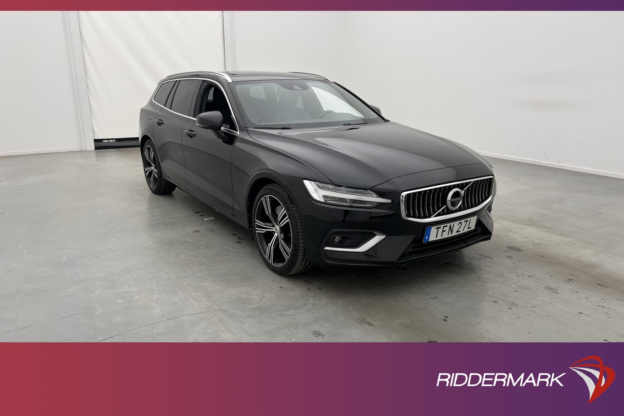 Volvo V60 T5